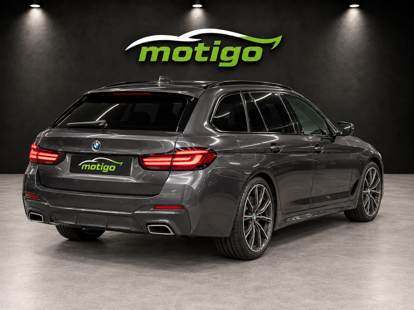 BMW 5-serie Touring 530i xDrive High Executive edition