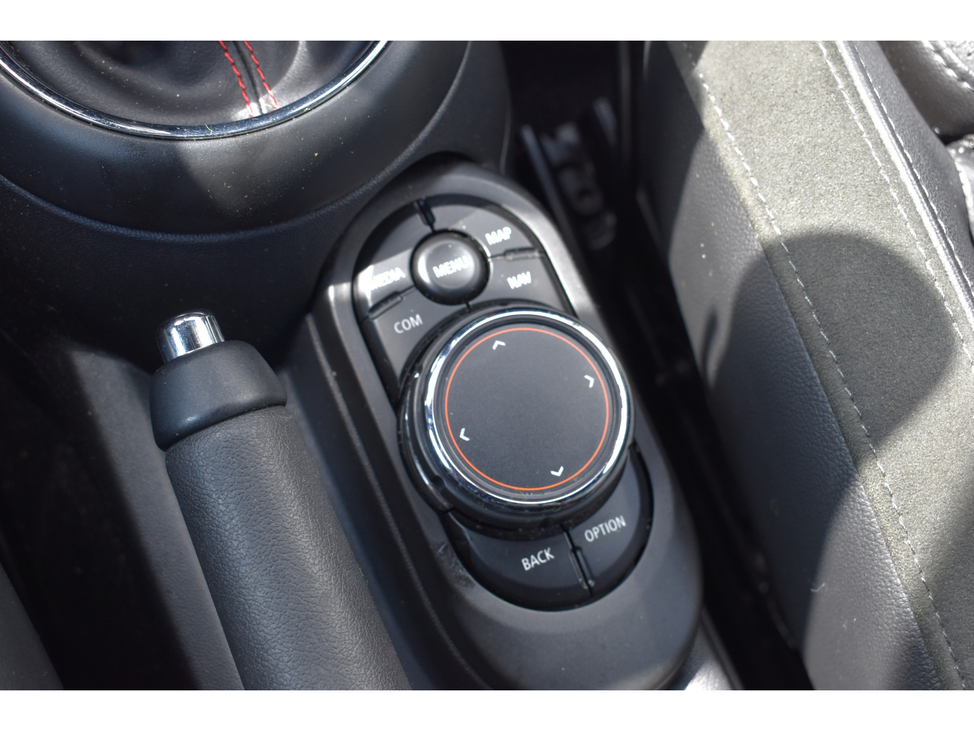 MINI 3-Deurs 2.0 John Cooper Works Chili 232pk Leer Navi Automaat