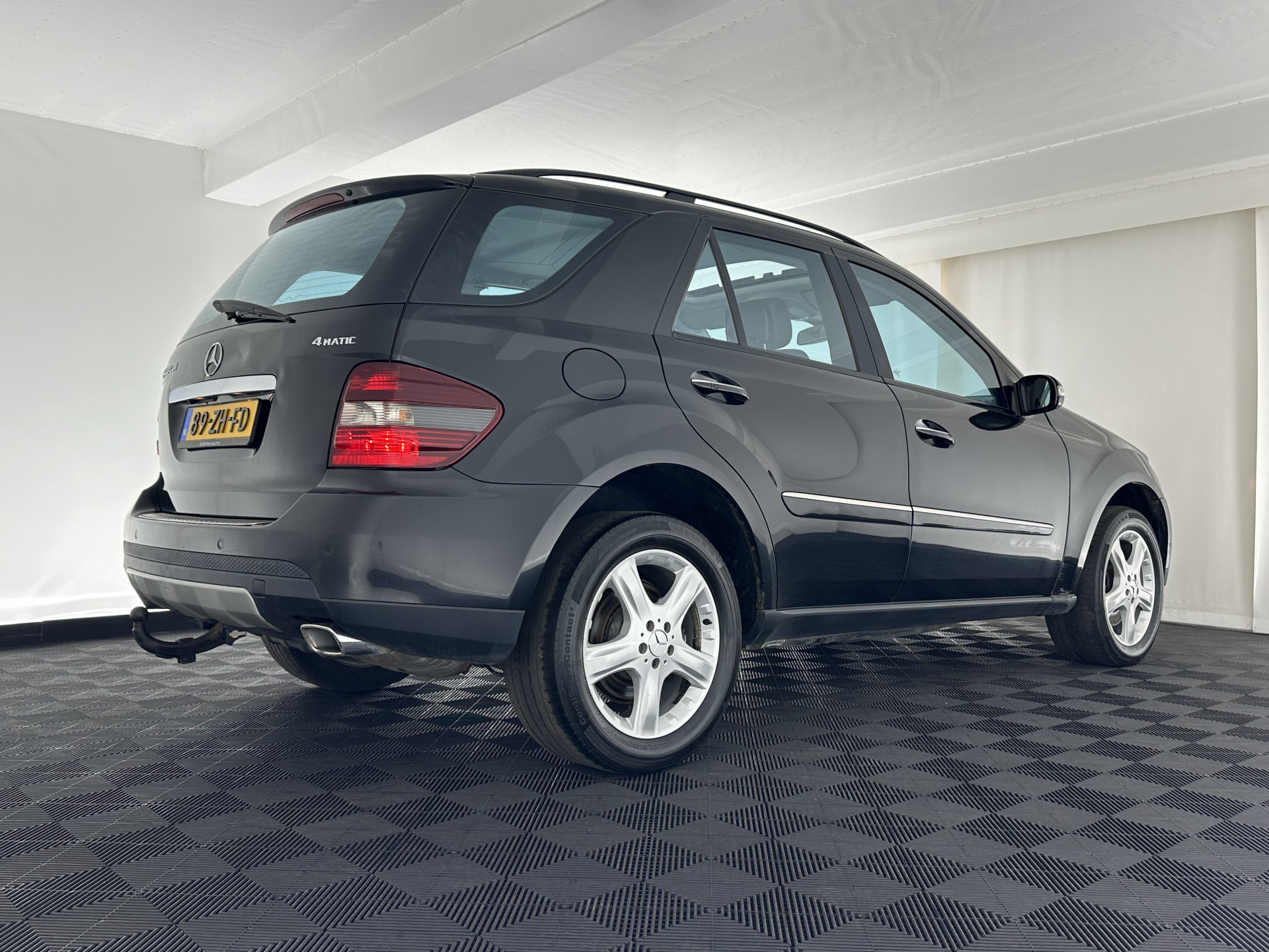 Mercedes-Benz M-klasse ML 420 CDI (⚠️) Aut. *PANO | LEATHER | BI-XENON | NAVI-FULLMAP | KEYLESS | AIRMATIC | CAMERA | TOWBAR | CRUISE | HARMAN/KARDON-AUDIO| MEMORY-PACK | HEATED-COMFORT-SEATS | 19"ALU*