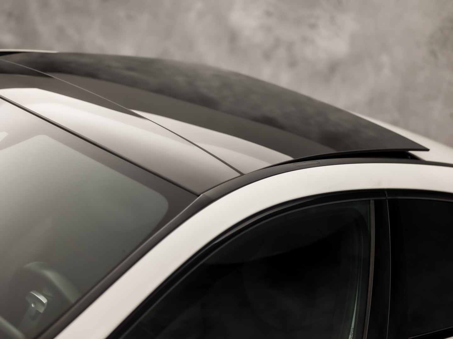 Mercedes-Benz A-Klasse 250 AMG Sport 224Pk Automaat (PANORAMADAK, MEMORY SEATS, 360 CAMERA, BURMESTER, GROOT NAVI, SFEERVERLICHTING, WIDESCREEN, ADAPTIVE CRUISE, NIEUWSTAAT)