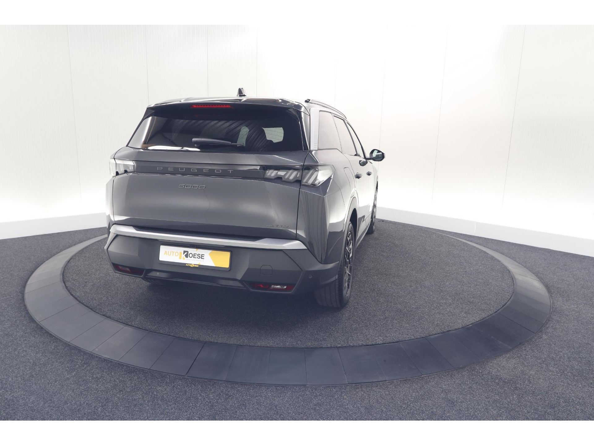 Peugeot 5008 1.2 Hybrid 136 e-DCS6 Allure | 7 Zitplaatsen | Camera | Stoelverwarming | Navigatie
