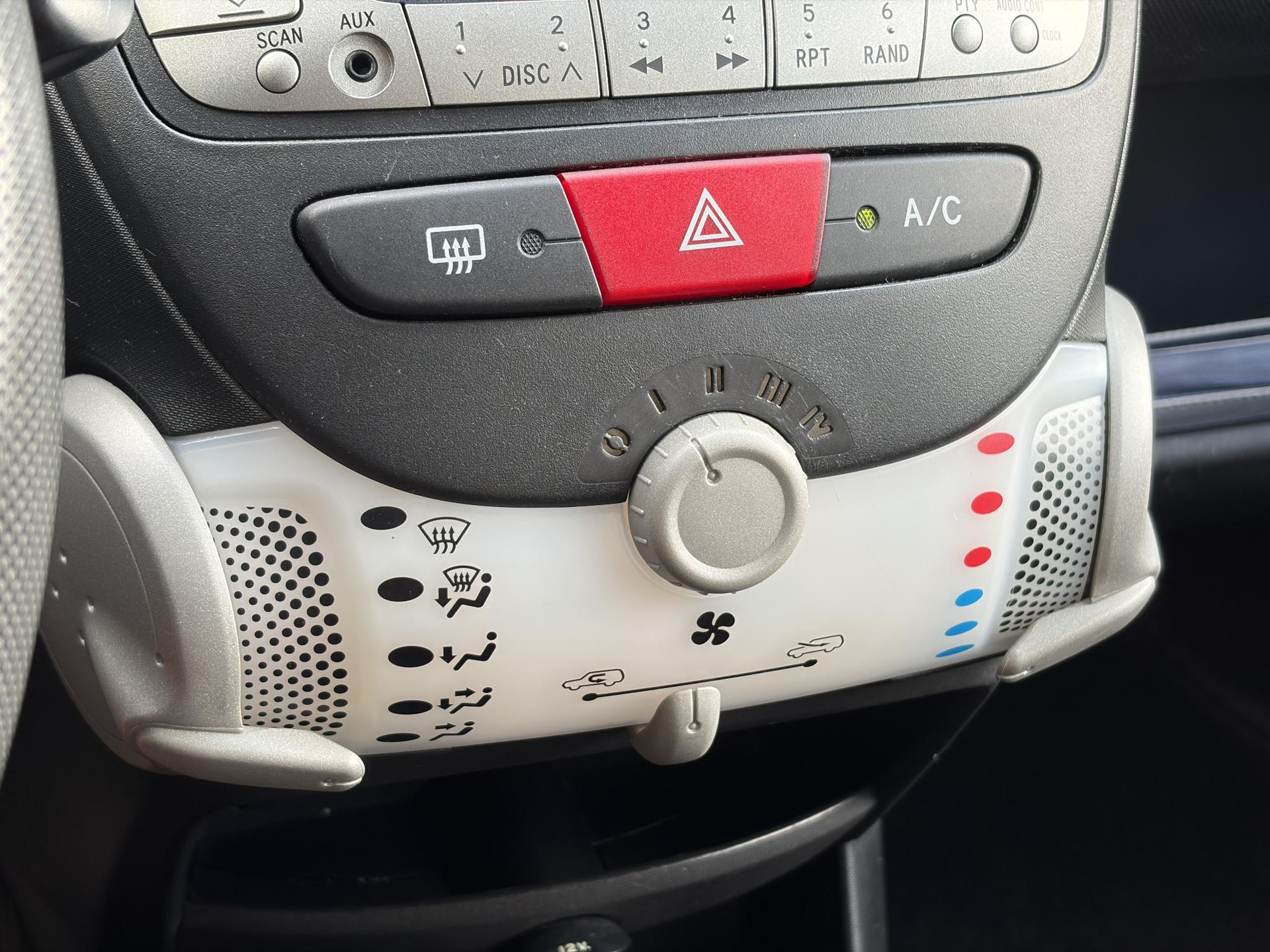 Peugeot 107 1.0 Active 2e Eigenaar,Airco,5 Deurs,N.A.P,Zeer Zuinig,Weinig km,Apk tot 04-2027