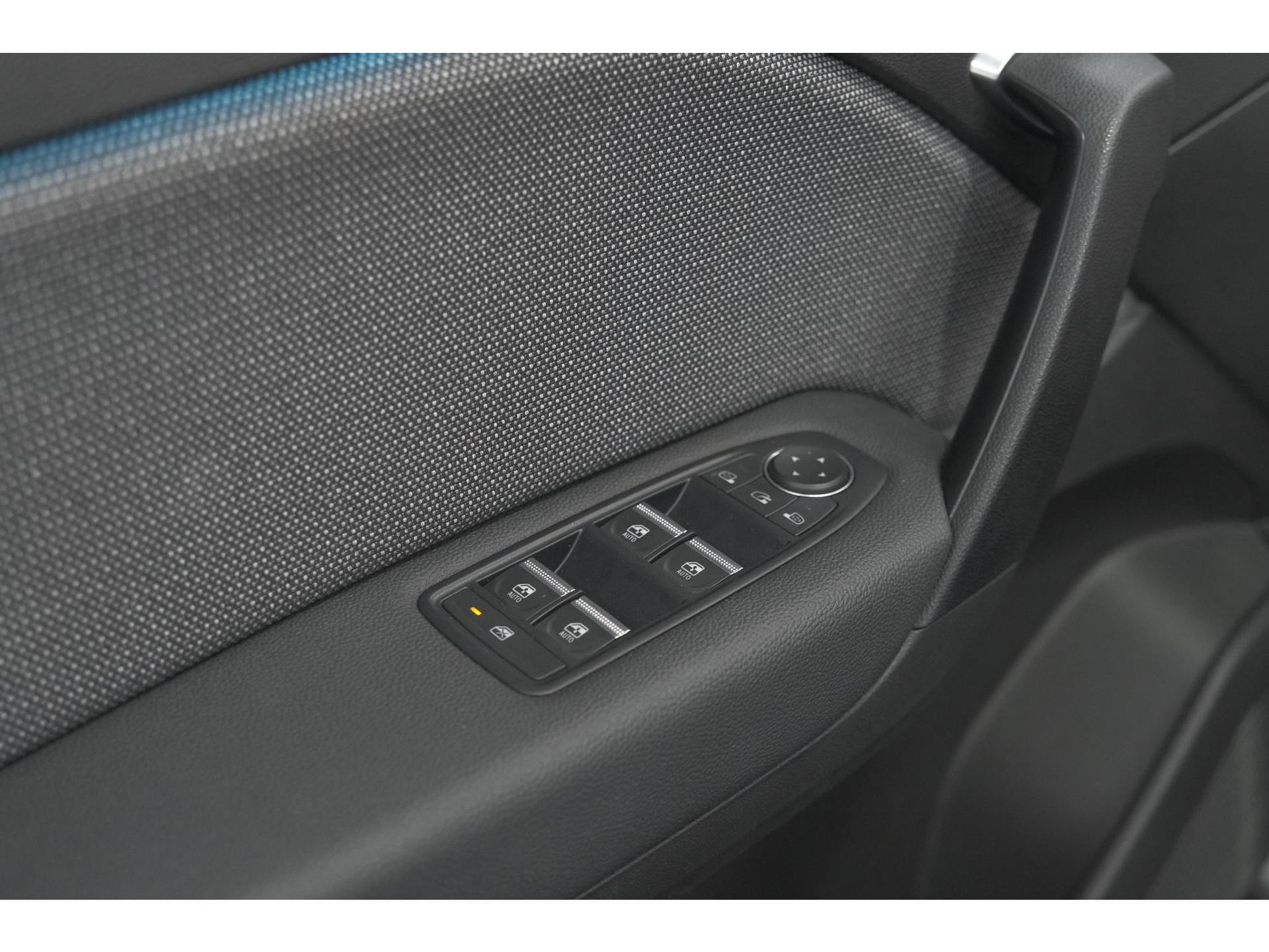 Renault Captur Mild Hybrid 160 Techno | Pack Winter | Camera | Adaptieve Cruise Control | Apple Carplay