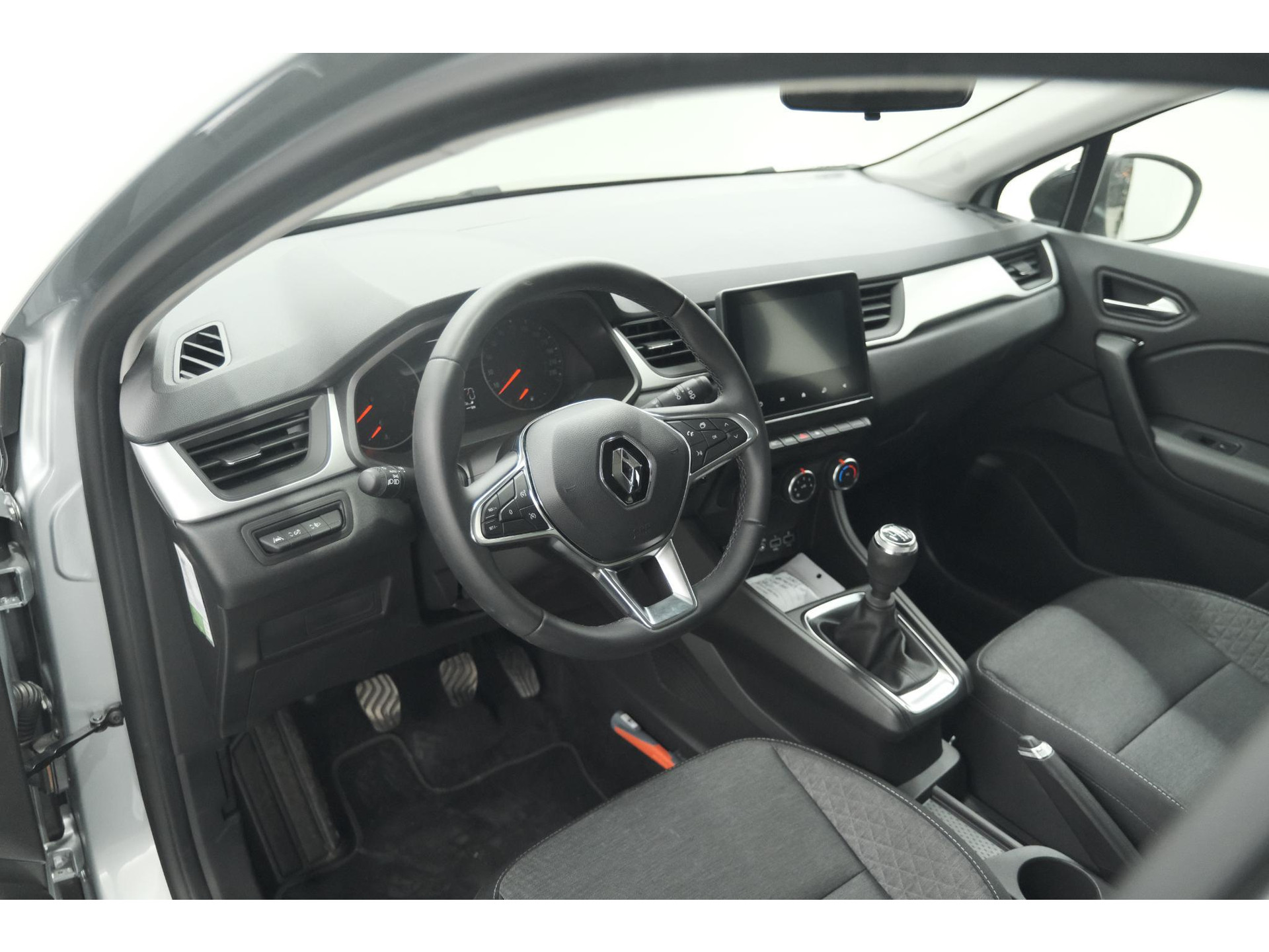 Renault Captur TCe 90 Evolution | Parkeersensoren | Navigatie | Allseason Banden | Apple Carplay
