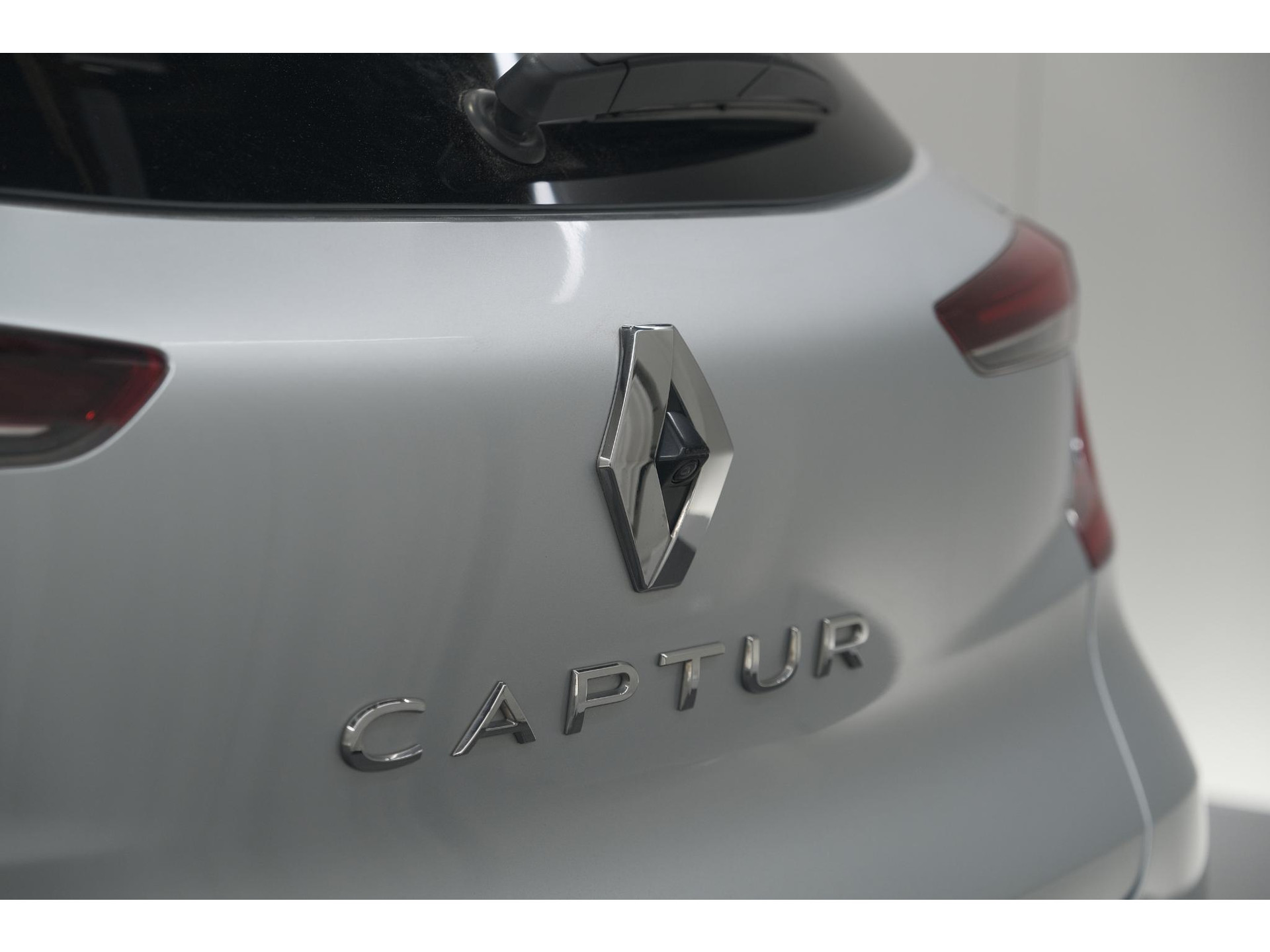 Renault Captur TCe 100 Intens | Camera | Navigatie | Parkeersensoren