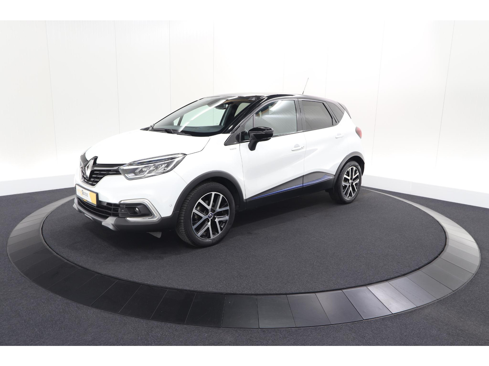 Renault Captur TCe 150 EDC S-Version | Trekhaak| Camera | Dodehoekdetectie | Navigatie