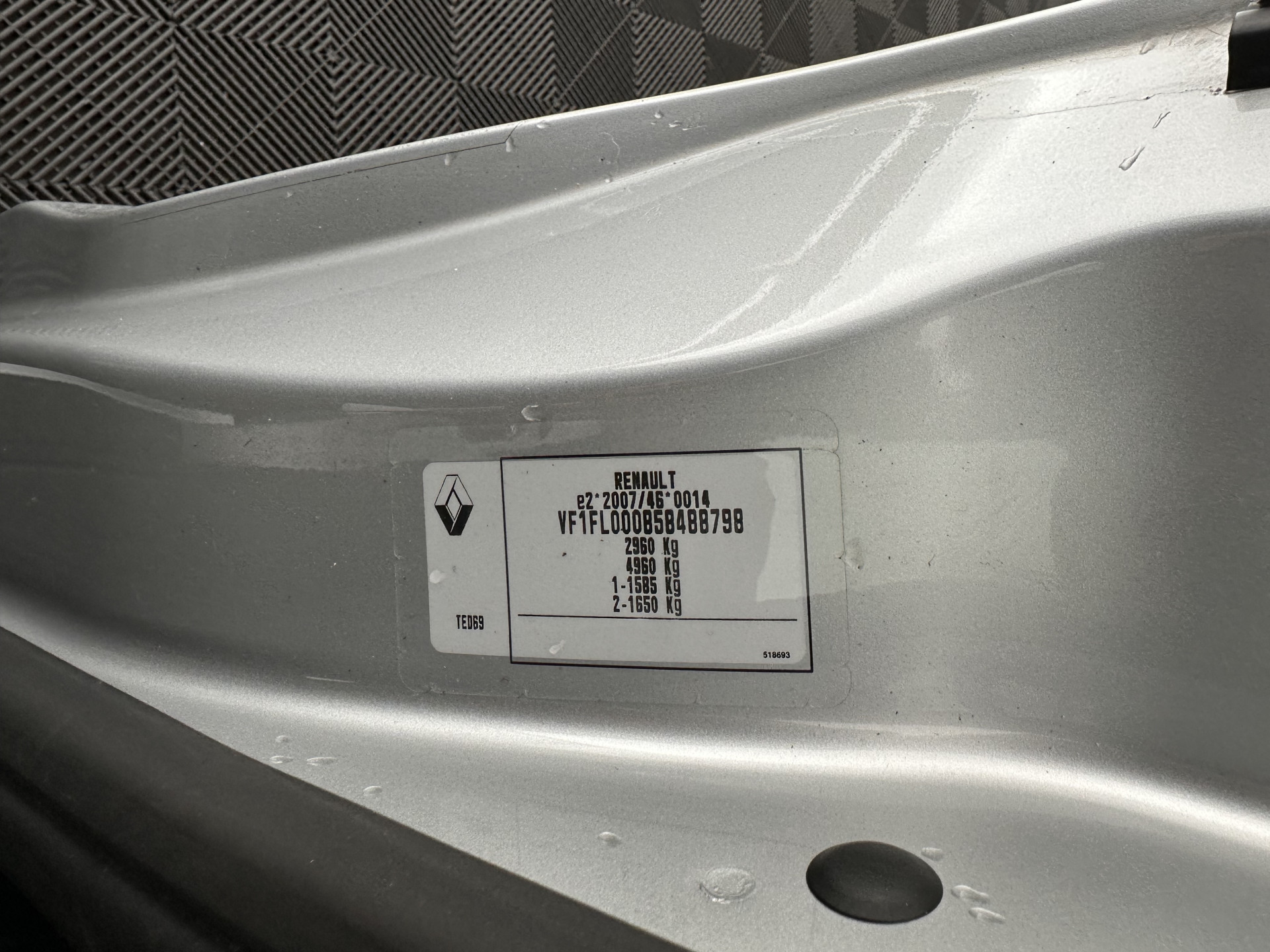 Renault Trafic 1.6 dCi T29 L1H1 Comfort-Pack *NAVI-FULLMAP | AIRCO | CRUISE | 3-PERS | PDC | 1.260 Kg-Cargo-Capacity*