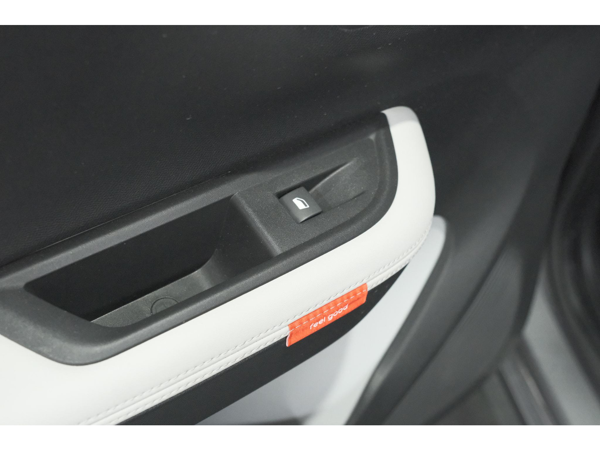 Citroen C3 1.2 Hybrid 110pk Max | Pack Winter | Camera | Navigatie | Parkeersensoren