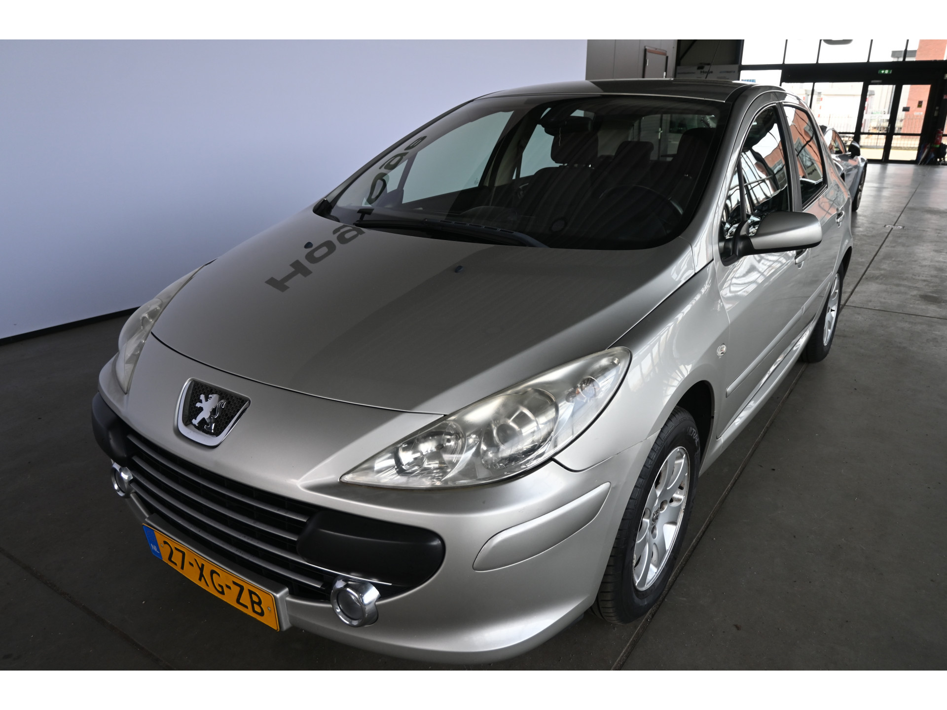 Peugeot 307 1.4-16V Premium Clima Cruise Control Trekhaak Nieuwe APK! Inruil Mogelijk!