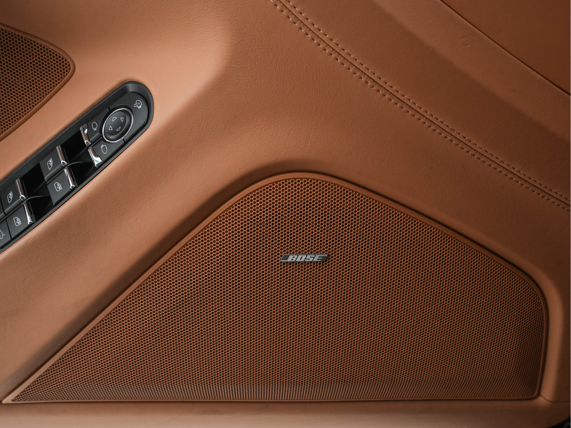 Porsche Panamera 4.8 Turbo AWD *PANO | ADAPTIVE-CRUISE | SPORT-CHRONO-PACK | FULL-LEATHER | XENON | AIR-SUSPENSION | MEMORY-PACK | BOSE-SOUND | SPORT-SEATS | KEYLESS | CAMERA | NAVI-FULLMAP | SHIFT-PADDLES |  20''ALU *