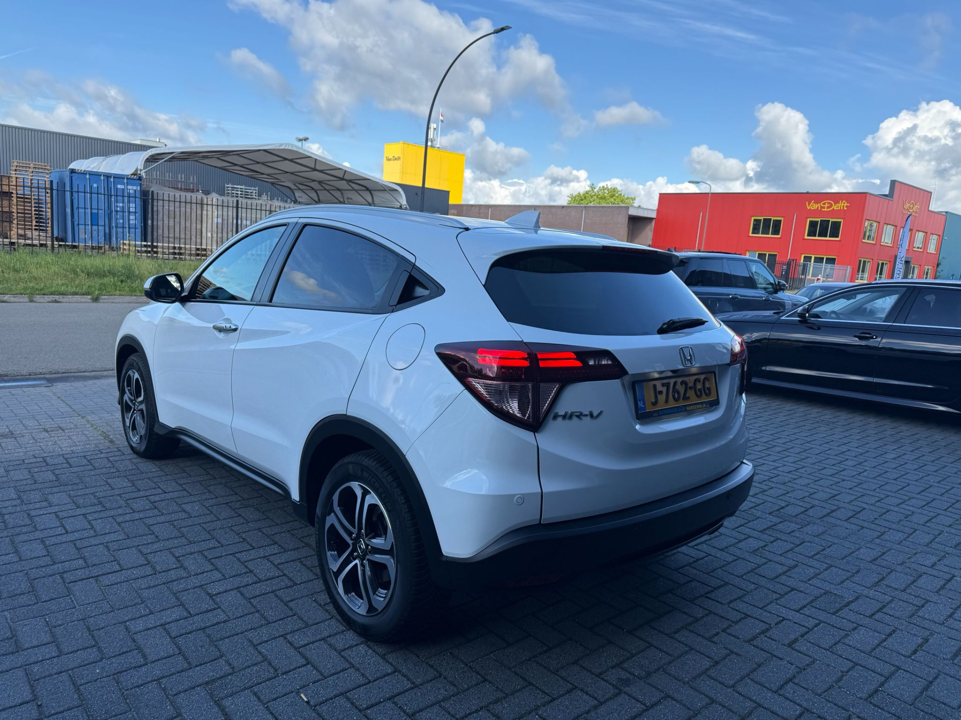 Honda HR-V 1.5 i-VTEC Executive | 1E EIGENAAR | 3/6/12MND GARANTIE | AUTOMAAT | PANO | LED | DAB | NAVI | CRUISE |