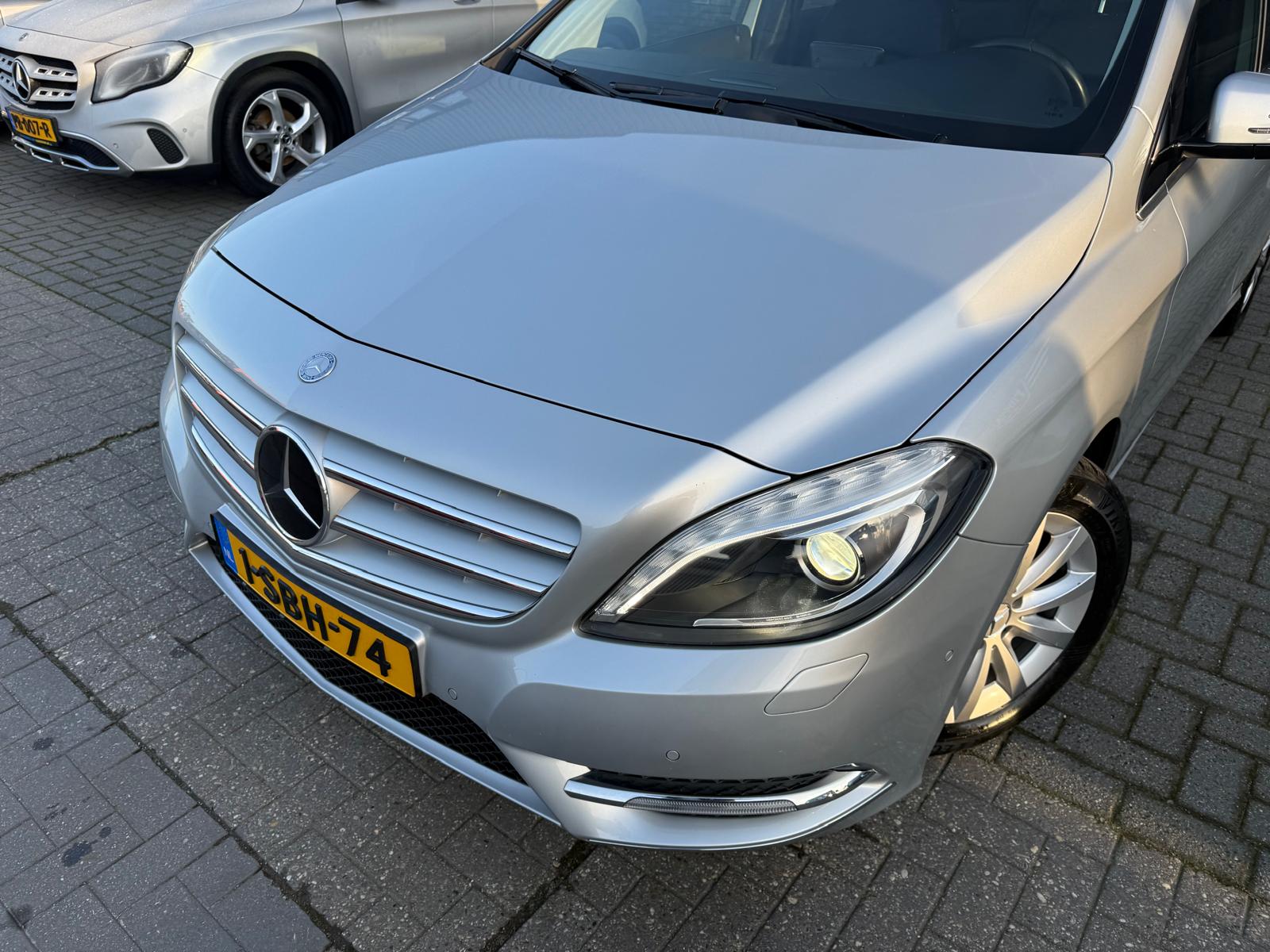 Mercedes-Benz B-klasse 180 Ambition | 2E EIGENAAR |3/6/12MND GARANTIE | AUTOMAAT | CRUISE | NAVI | XENON | LMV |