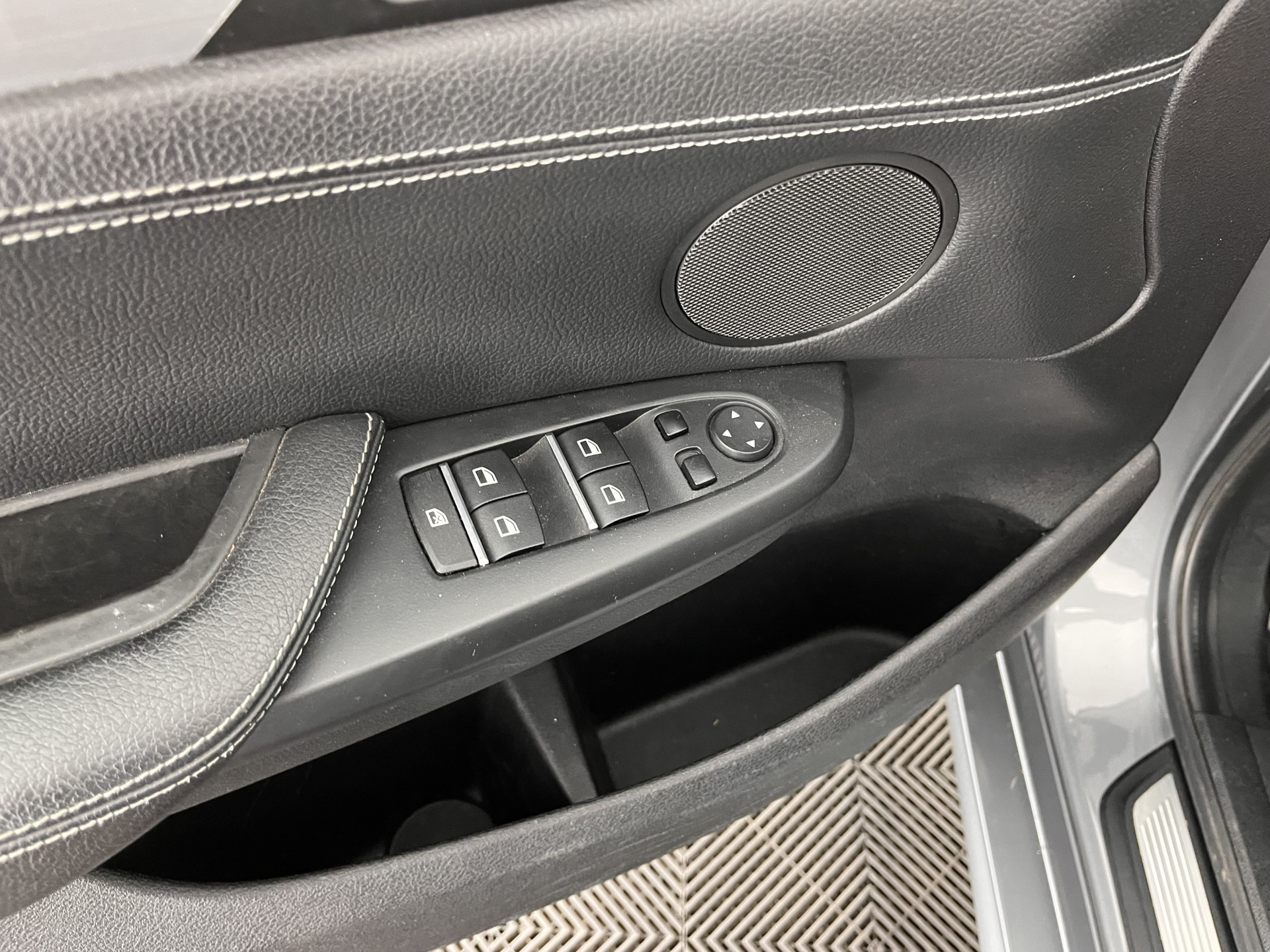 BMW X3 XDrive35d M-Sport (⚠️) *AUT | PANO | NEVADA-FULL-LEATHER | BI-XENON | KEYLESS  | NAVI-FULLMAP | DAB | SHIFT-PADDLES | CRUISE | MEMORY-PACK | HEAD-UP | LANE-ASSIST | SPORT-SEATS | TOWBAR | 18"ALU*