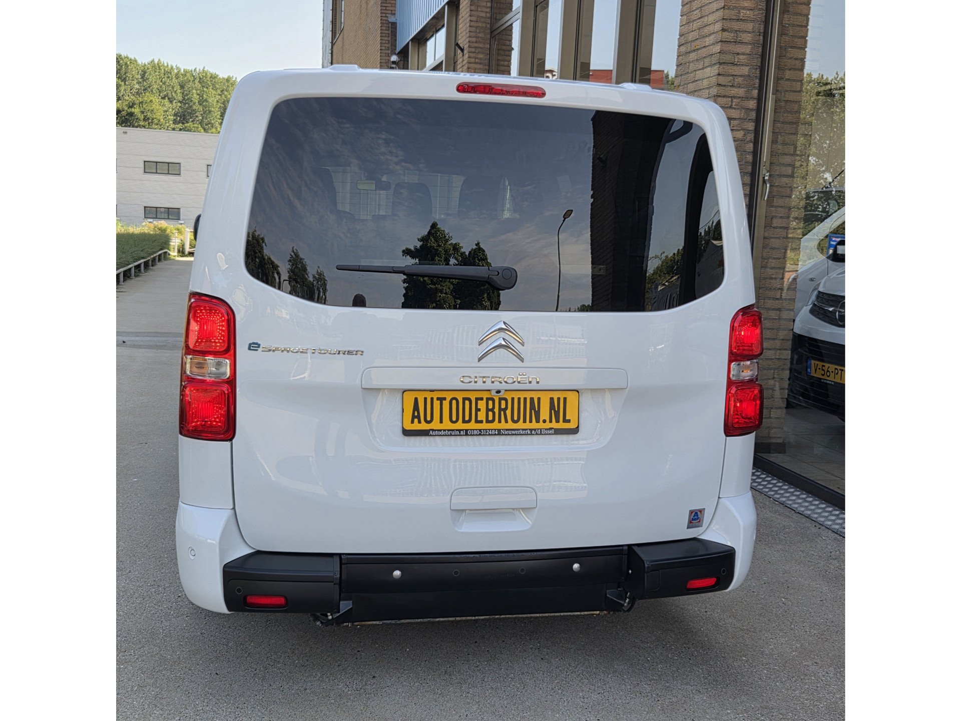 Citroën ë-SpaceTourer XL L3 75kWh Rolstoelauto / Rolstoelbus 7-Persoons met Bodemverlaging