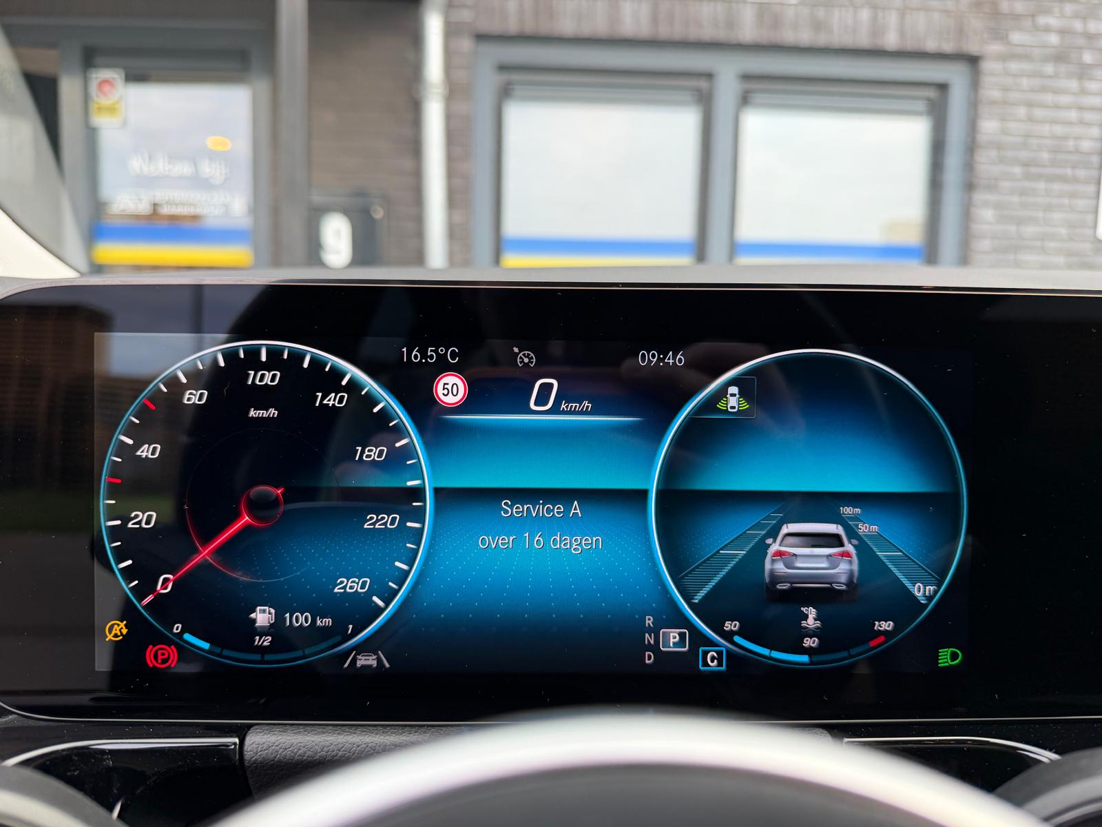 Mercedes-Benz B-klasse 180 Business Solution AMG | 1E EIGENAAR | 3/6/12MND GARANTIE | LEDER | LED | AUTOMAAT | DAB | CARPLAY | CRUISE | CLIMA | STOELVERWM. |