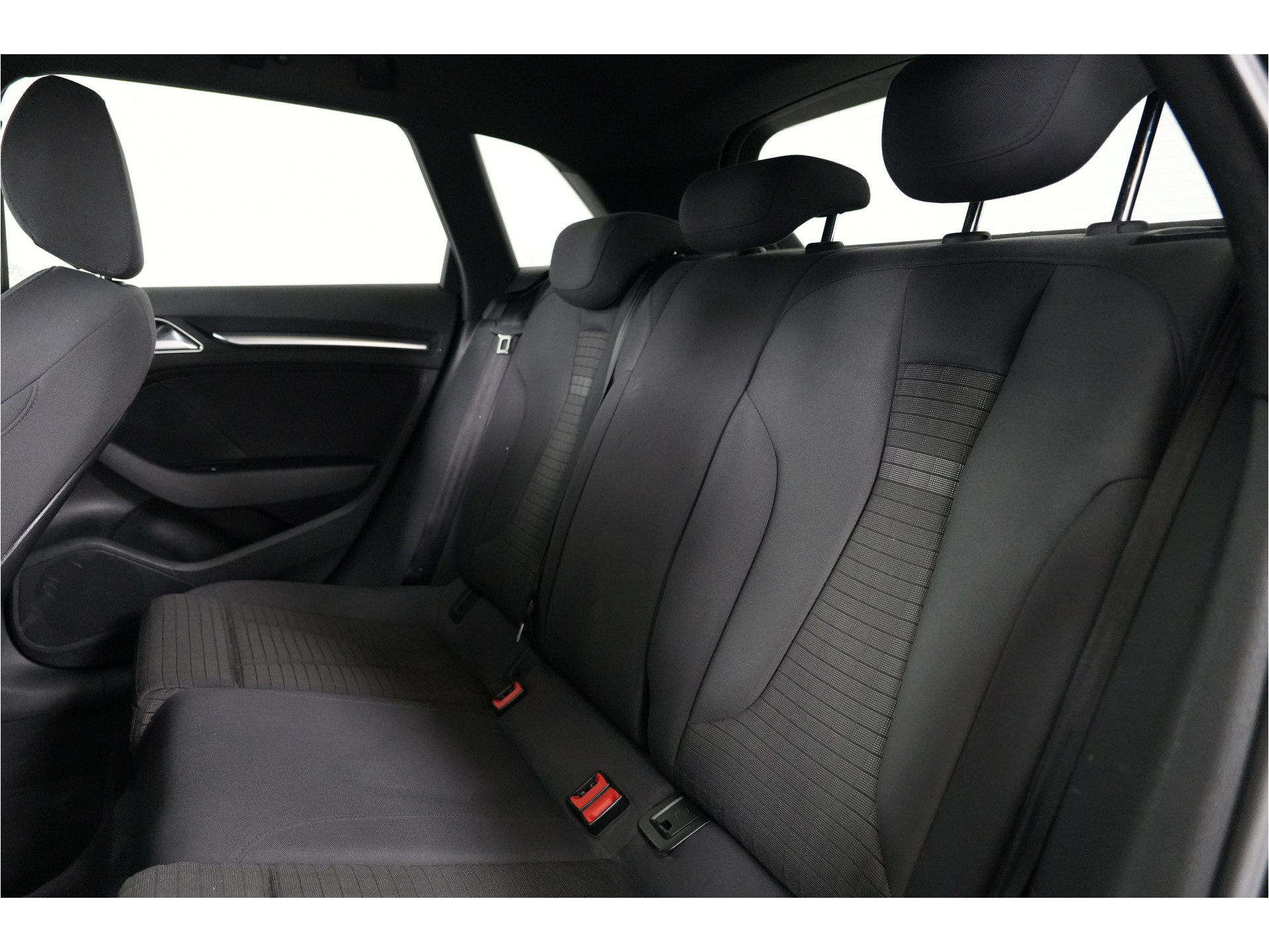 Audi A3 Sportback 35 TFSI CoD Design Pro Line Plus | Trekhaak | Stl. verw. | Climate | PDC | LED |