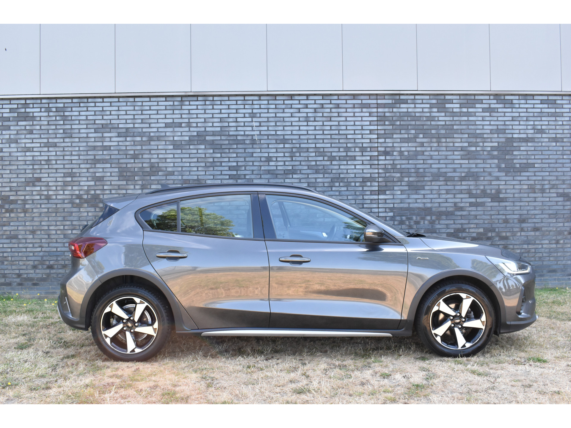 Ford Focus 1.0 92 kW AT Active  MHEV Automaat Navigatie Pdc Stoel/stuur verwarming