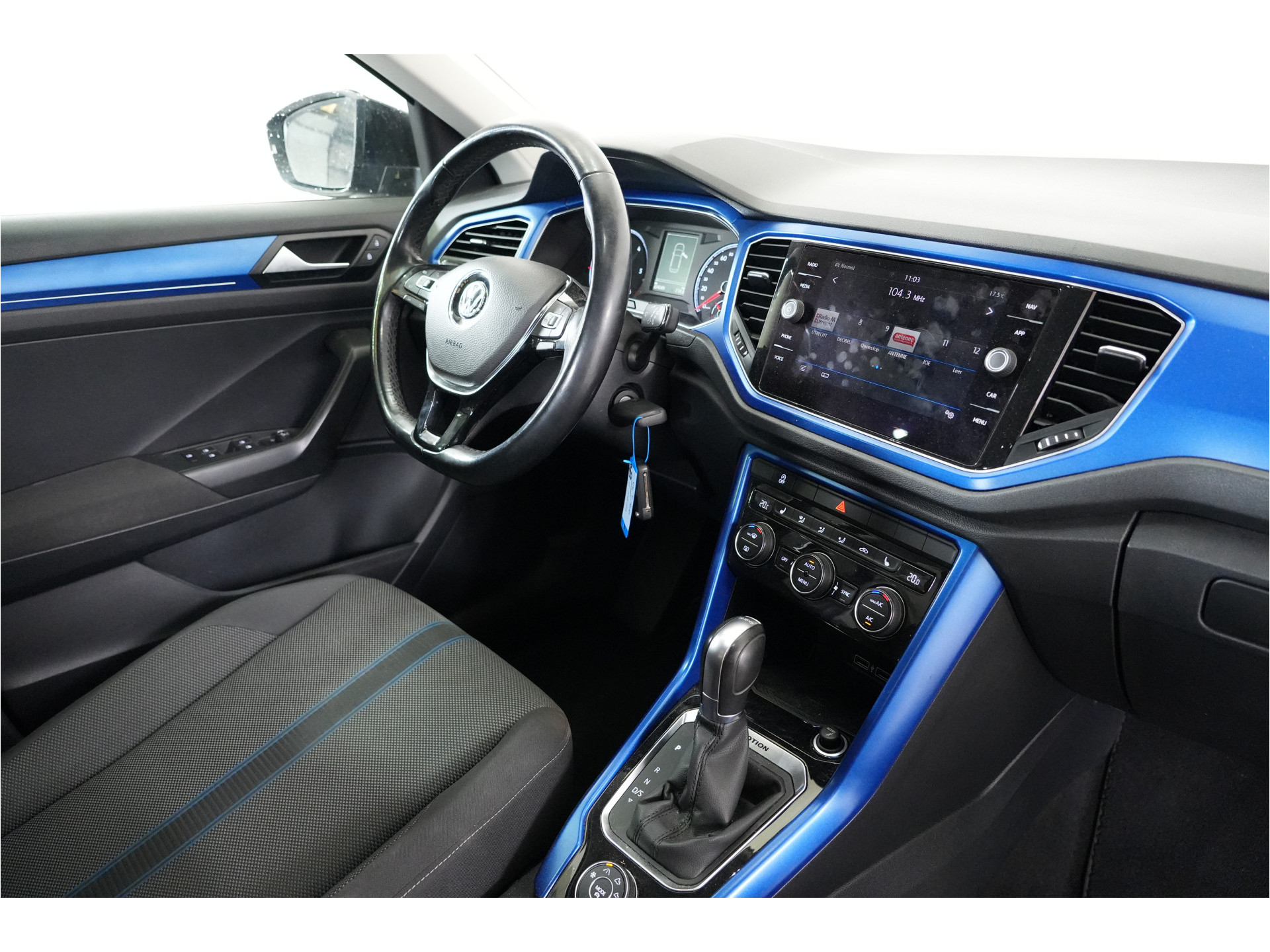 Volkswagen T-Roc 2.0 TDI 4Motion Sport | Trekhaak | Adaptive Cruise | Navi | Stl. verw. |