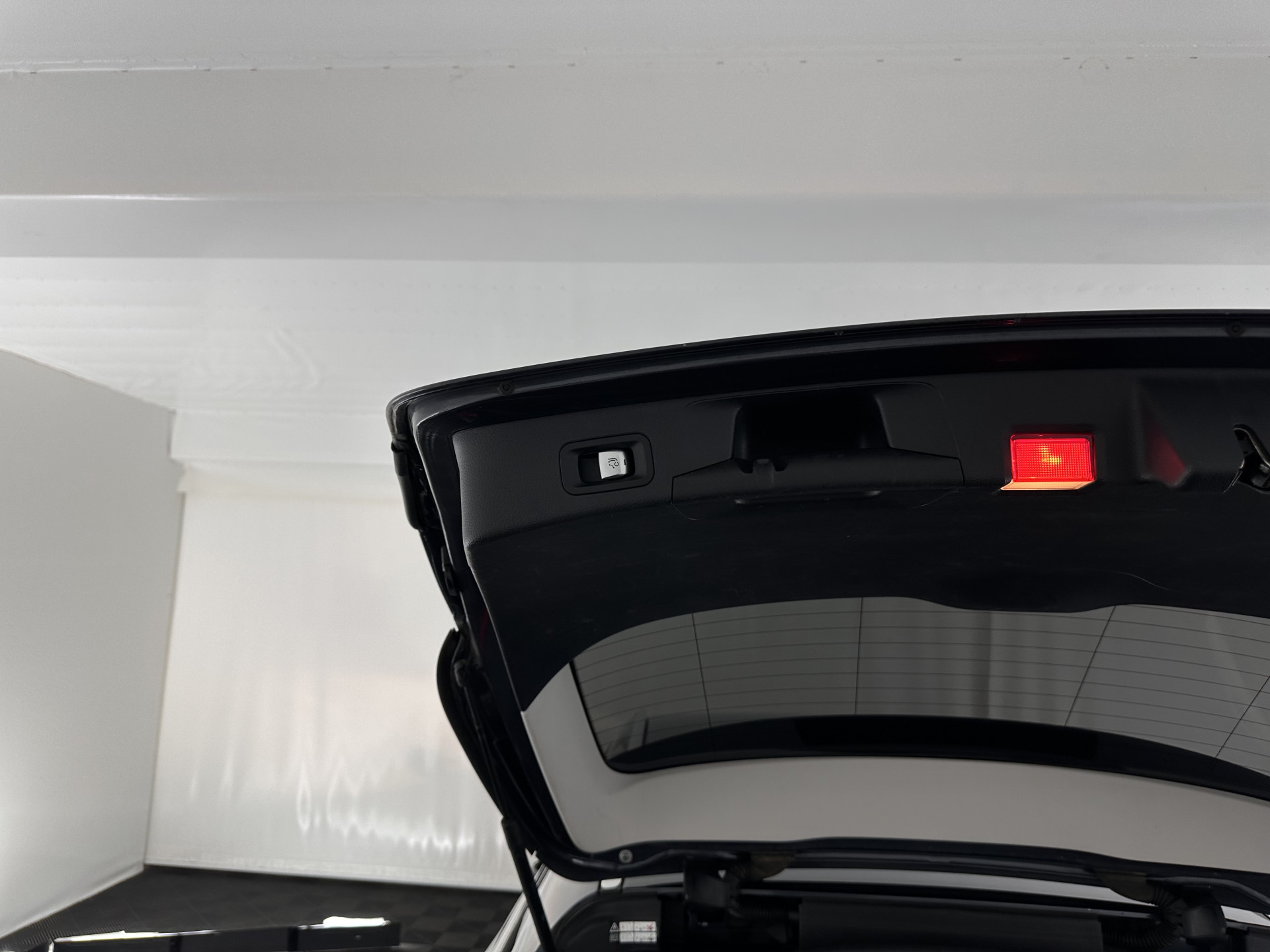 Mercedes-Benz C-klasse Estate 220 CDI Lease Edition *FULL-LED | NAVI-FULLMAP | COMFORTSEATS | ECC | PDC | CRUISE | PRIVACY-GLASS | TOWBAR | 17''ALU*