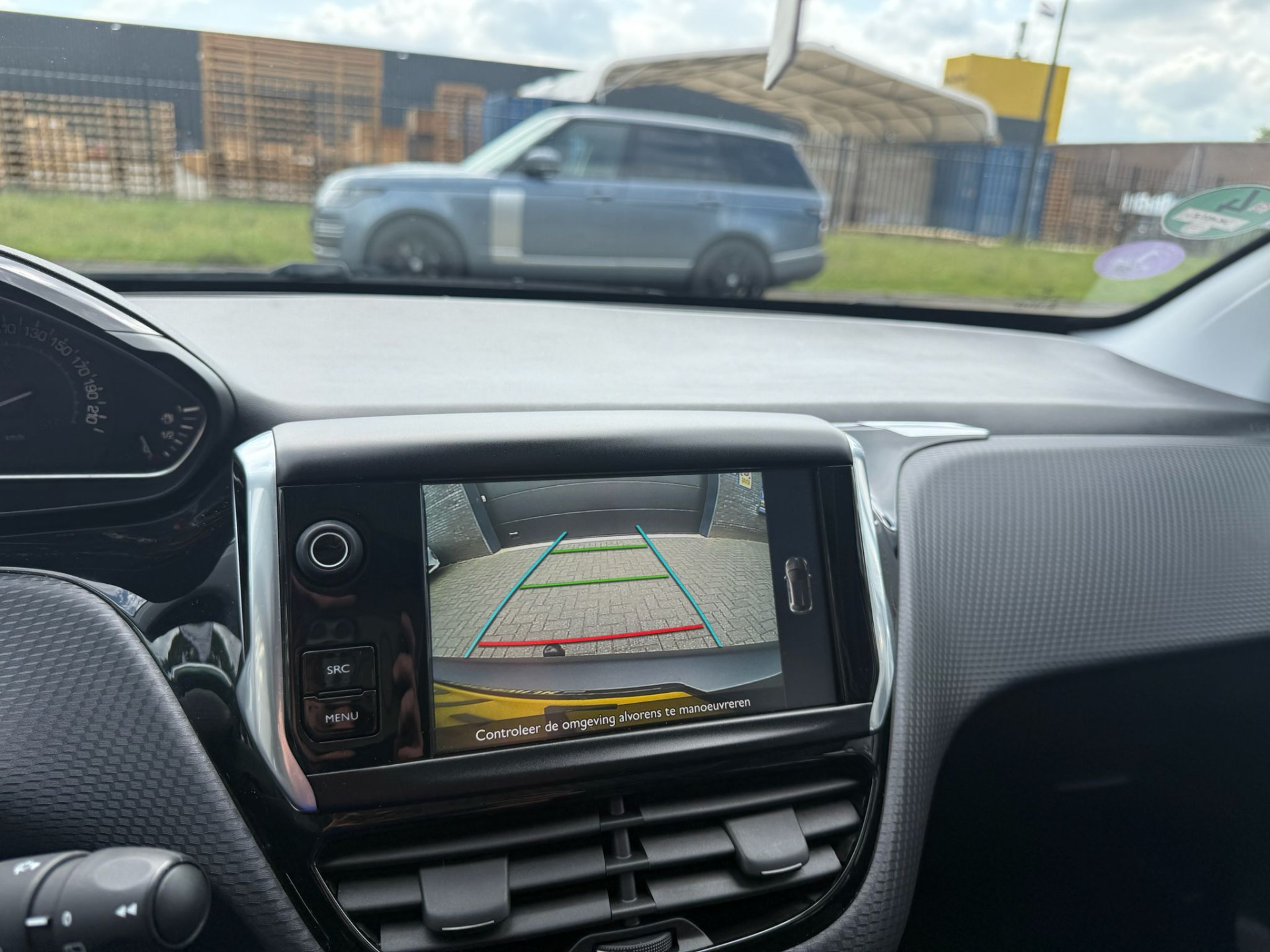 Peugeot 208 1.2 110PK Allure | 2E EIGENAAR | 3/6/12MND GARANTIE | PANO | DAB | CARPLAY | NAVI | CRUISE | JBL | AIRCO | TREKHAAK | MAT |