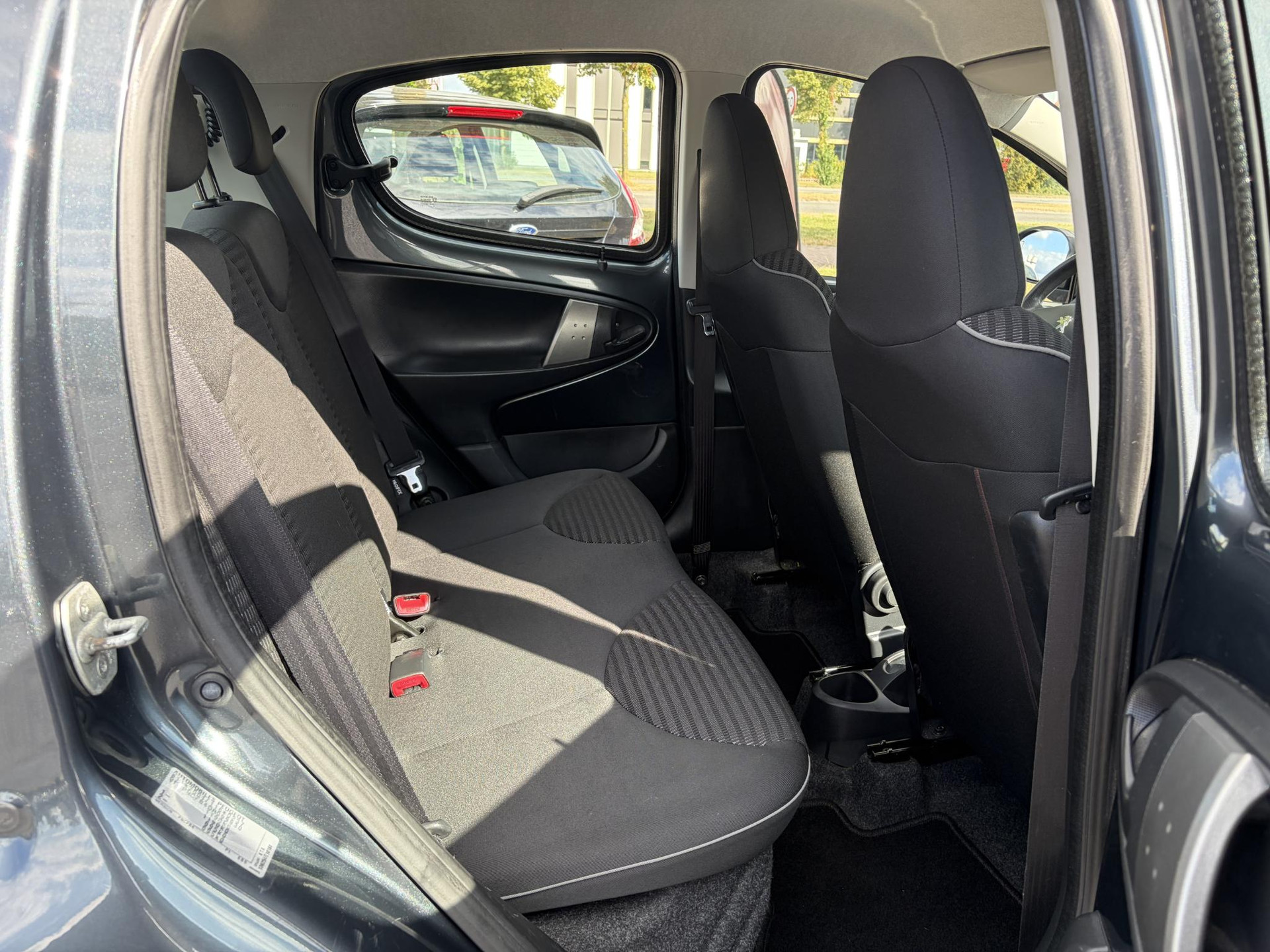 Peugeot 107 1.0 Active 2e Eigenaar,Airco,5 Deurs,N.A.P,Zeer Zuinig,Weinig km,Apk tot 04-2027