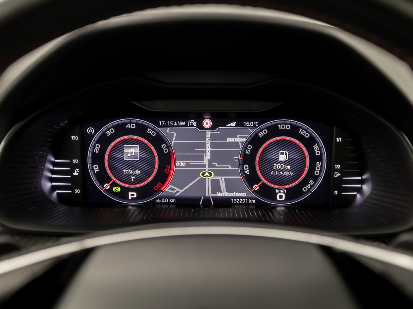 Škoda Kamiq 1.0 TSI Monte Carlo Automaat (PANORAMADAK, VIRTUAL COCKPIT, KUIPSTOELEN, APPLE CARPLAY, CAMERA, GETINT GLAS, ADAPTIVE CRUISE, KEYLESS, NIEUWSTAAT)
