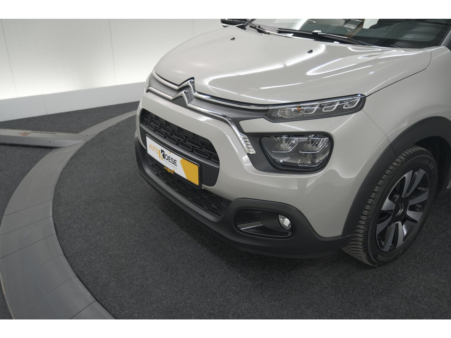 Citroen C3 PureTech 82 Feel Edition | Allseason Banden | Climate Control | Apple Carplay | Parkeersensoren