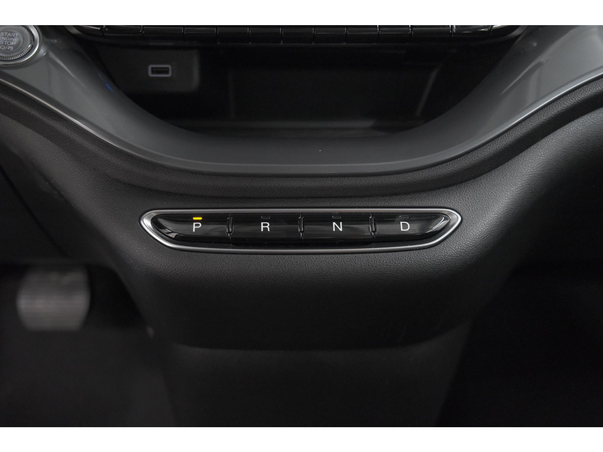 Fiat 500 Urban 42 kWh | SOH 97.6% | 3 Fase Laadfunctie | Camera | Apple Carplay | Parkeersensoren
