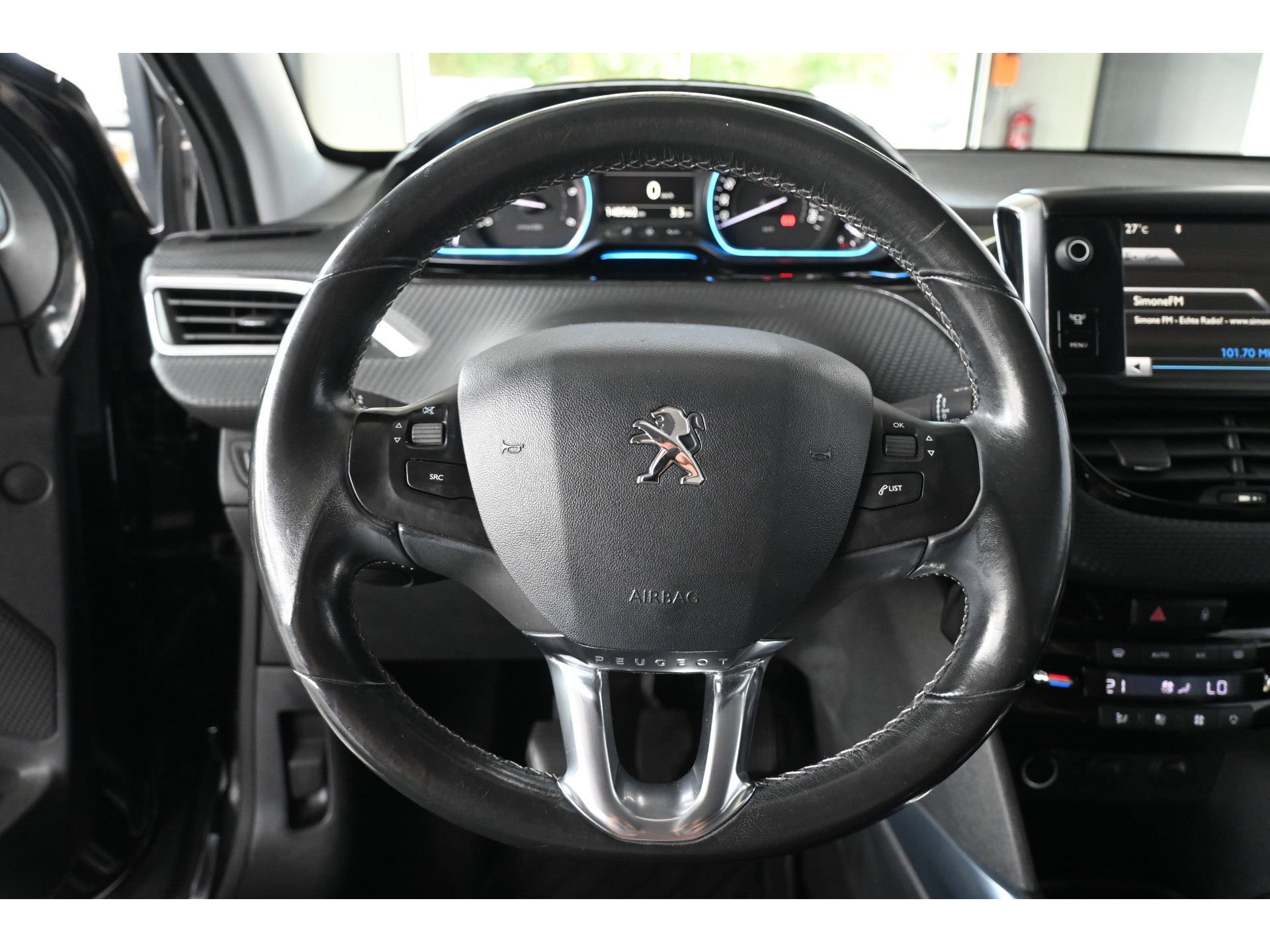 Peugeot 2008 1.6 e-HDi Blue Lease Executive Nap! Clima Navigatie Cruise control Lichtmetaal 100% Onderhouden! Inruil Mogelijk!