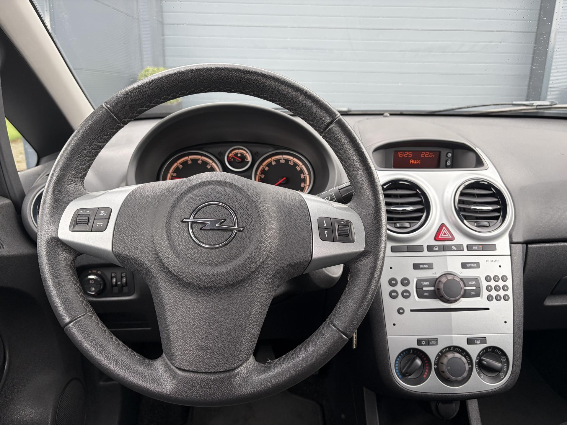 Opel Corsa 1.4-16V Berlin ✓2e Eigenaar✓Airco✓Dealer Onderhouden✓✓5 Deurs✓Lm velgen✓N.A.P✓Apk tot 10-2027