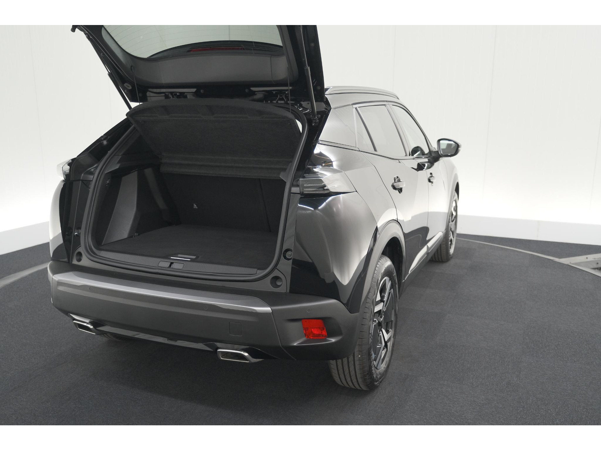 Peugeot 2008 1.2 Hybrid 136 GT | Camera | Apple Carplay | Parkeersensoren