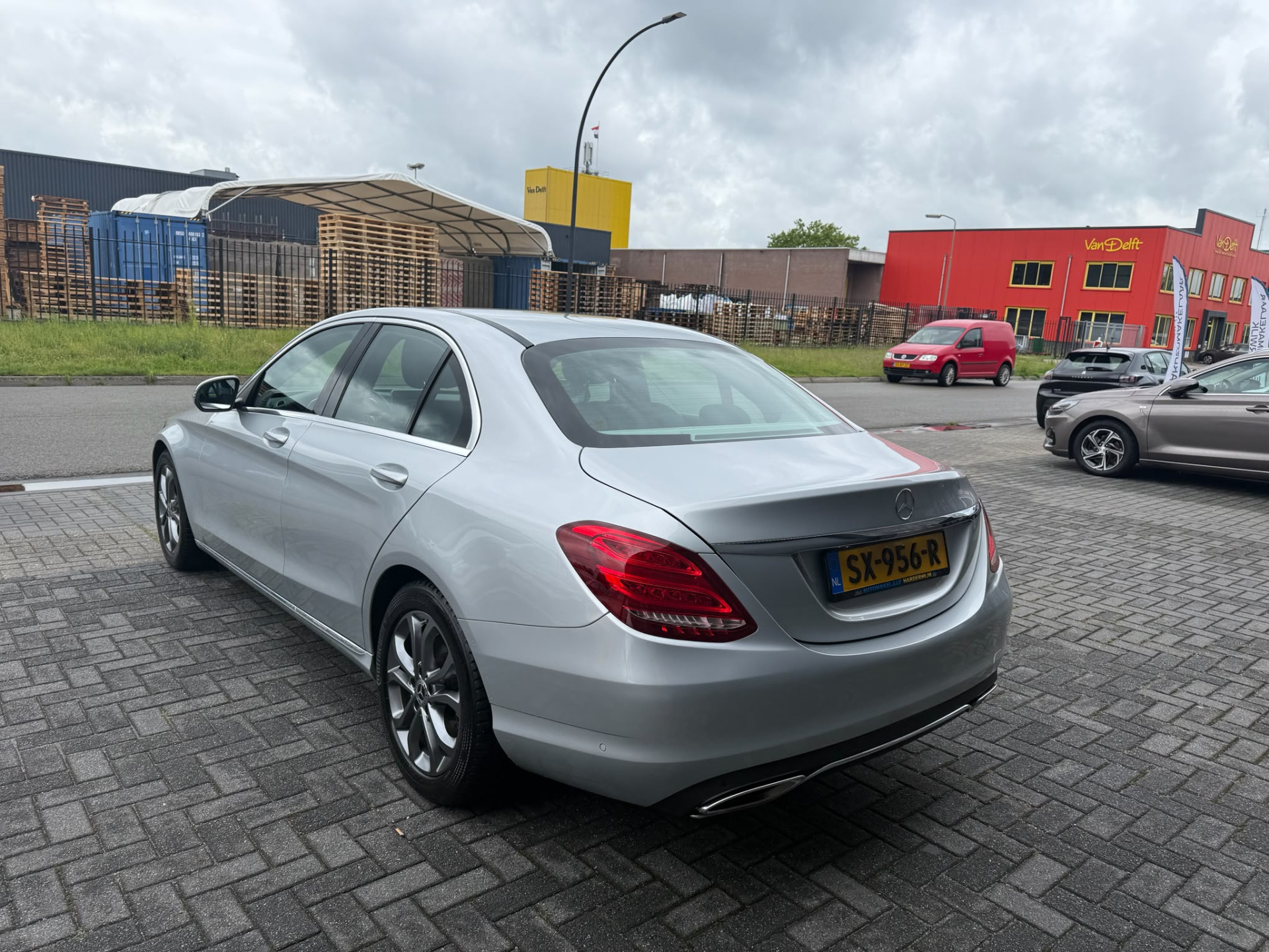 Mercedes-Benz C-klasse 180 Business Solution | 2E EIGENAAR |3/6/12MND GARANTIE | AUTOMAAT | CRUISE | LED | CAMERA | STOELVERW. | NAVI |