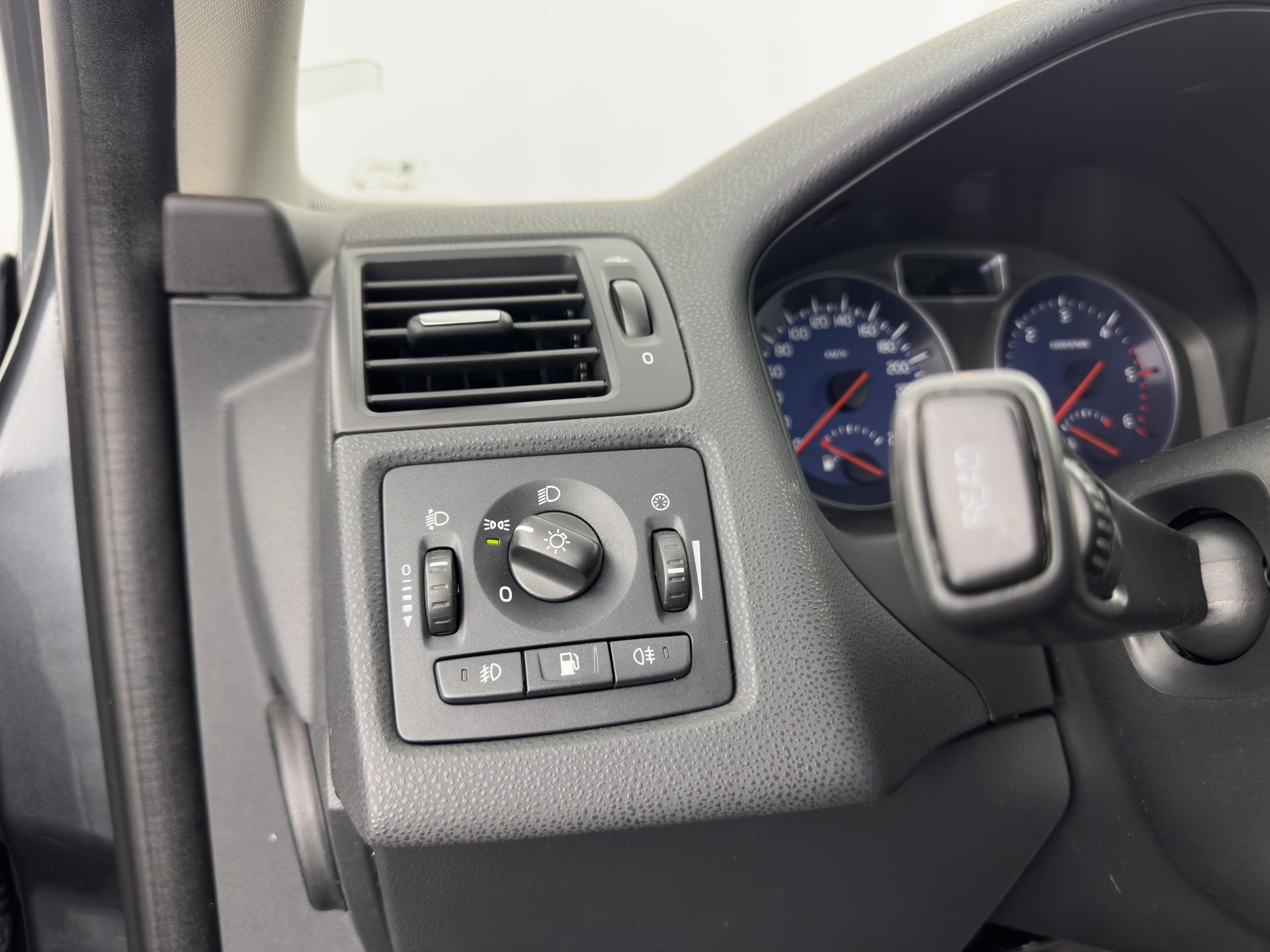 Volvo C30 1.6 D2 R-Design (INCL-BTW) *LEATHER-FABRIC | SPORT-SEATS | ECC | PDC | CARBON-INLAY | CRUISE | 17''ALU*