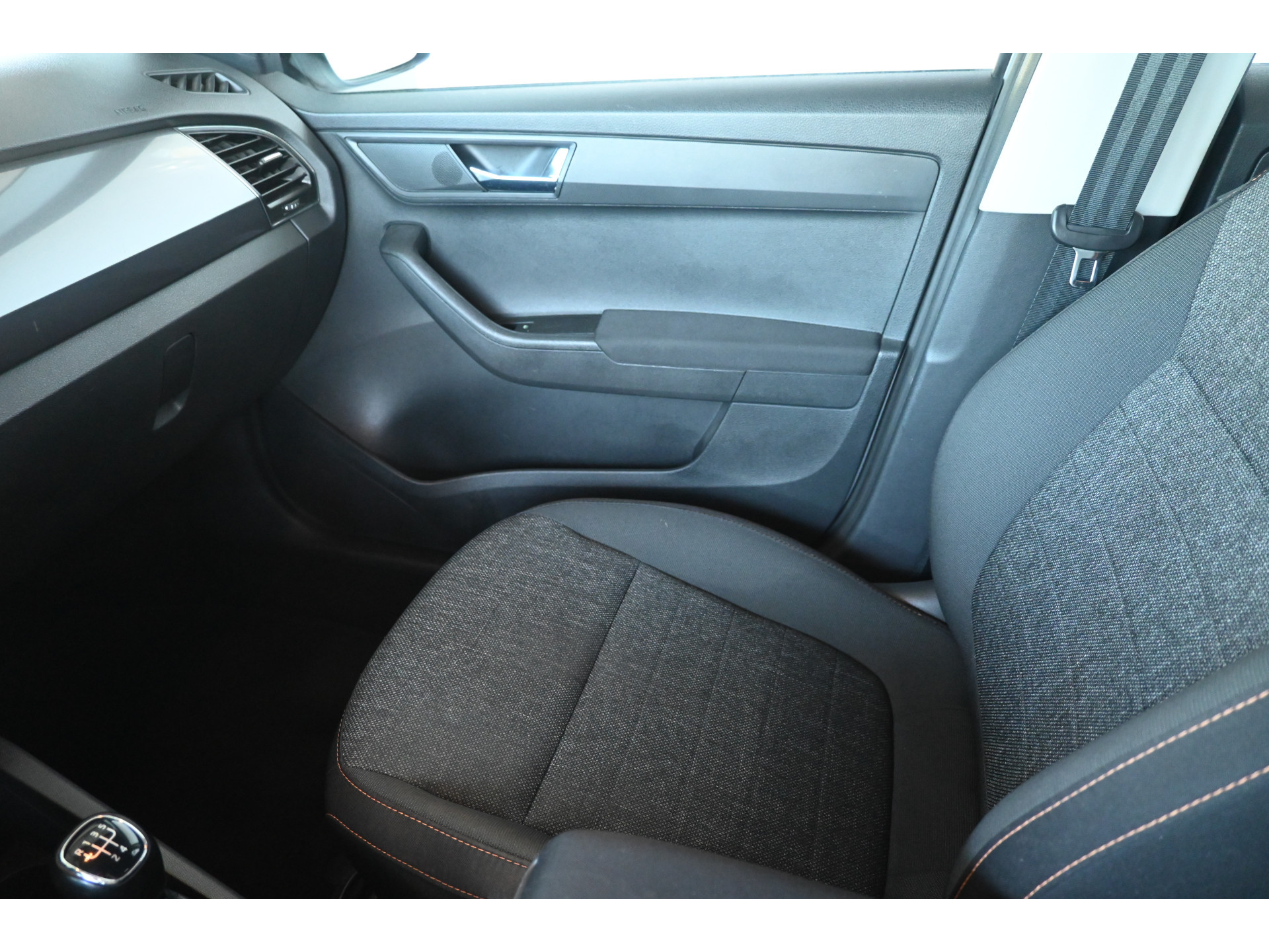 ŠKODA Fabia Combi 1.0 TSI Business Edition Airco Navigatie LED Cruise Control 1e Eigenaar Rijklaarprijs! Inruil Mogelijk!