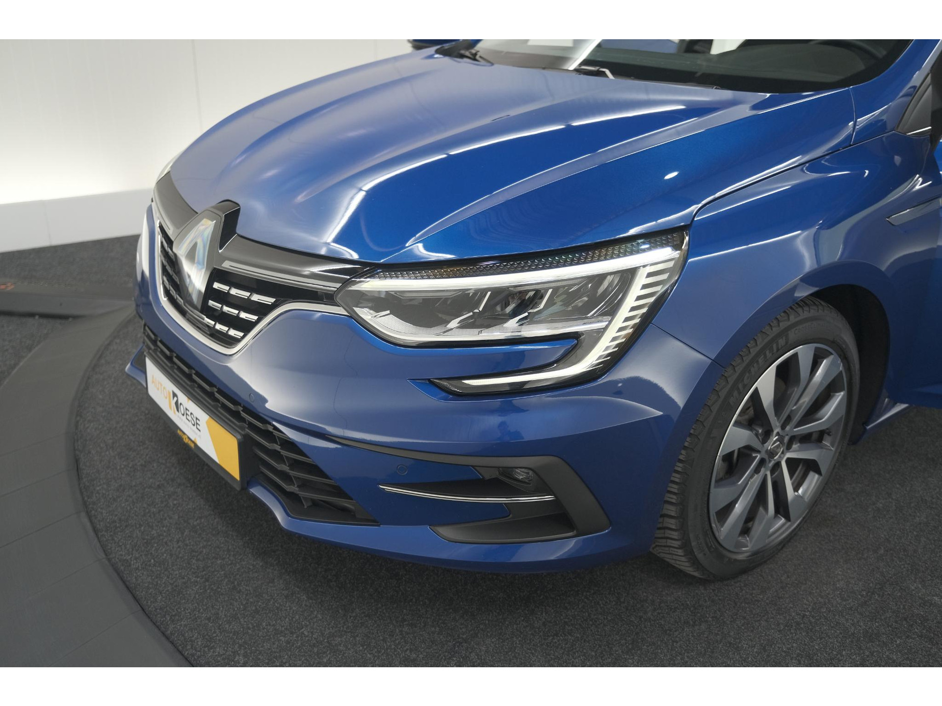 Renault Mégane Estate TCe 140 EDC Techno | Trekhaak | Camera | Navigatie | 9.3 Inch Groot Scherm