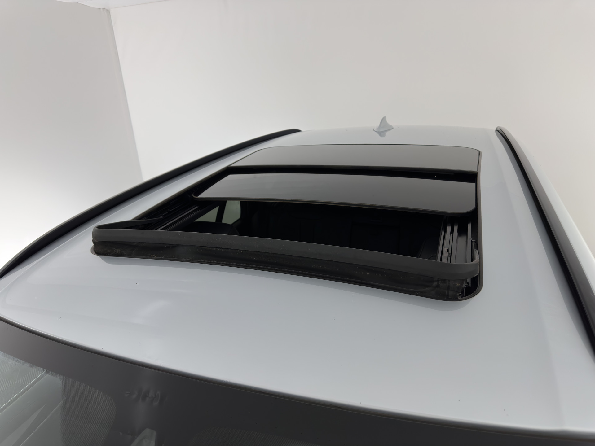 BMW X5 M Aut. *PANO | HEAD-UP | LEATHER | FULL-LED | NAVI-FULLMAP | MEMORY-PACK | HARMAN/KARDON-AUDIO | KEYLESS | CAMERA | HEATED-COMFORTSEATS | SHIFTPADDLES | TOWBAR | 20''ALU*