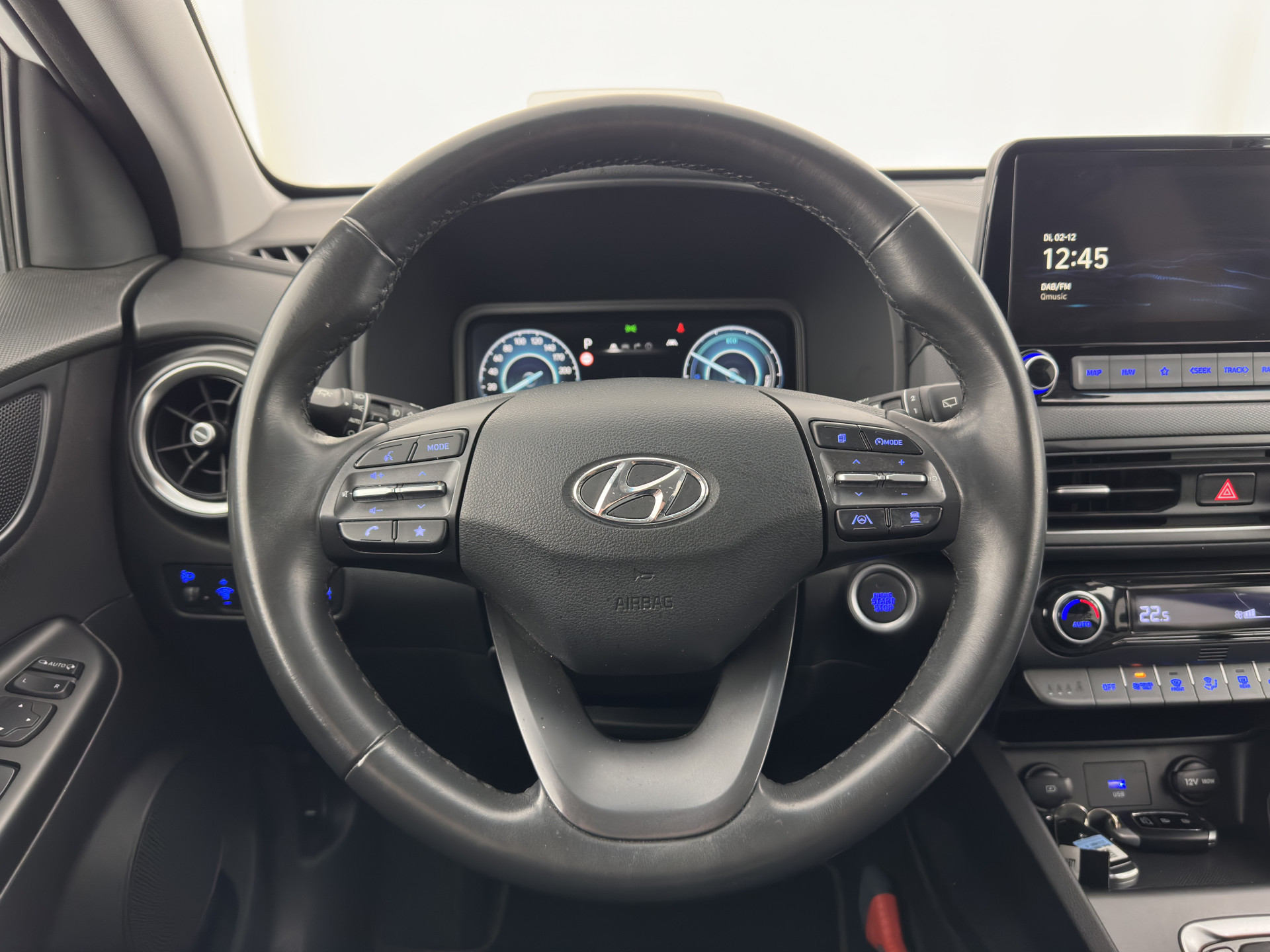Hyundai Kona 1.6 GDI HEV Fashion (INCL-BTW) Aut. *NAVI-FULLMAP | DIGI-COCKPIT | FULL-LED | KEYLESS | CAMERA | HEAD-UP | SHIFT-PADDLES | DAB | COMFORT-SEATS | PRIVACY-GLASS | TOWBAR | 16 "ALU*