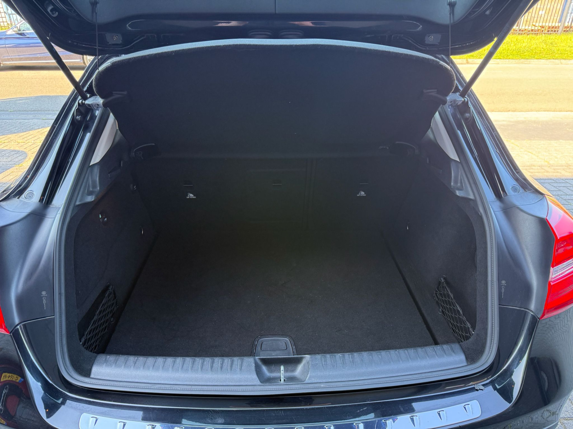 Mercedes-Benz GLA-klasse 200 Prestige | 1E EIGENAAR | 3/6/12MND GARANTIE| AUTOMAAT | PANO | LED | TREKHAAK | CRUISE | LMV |