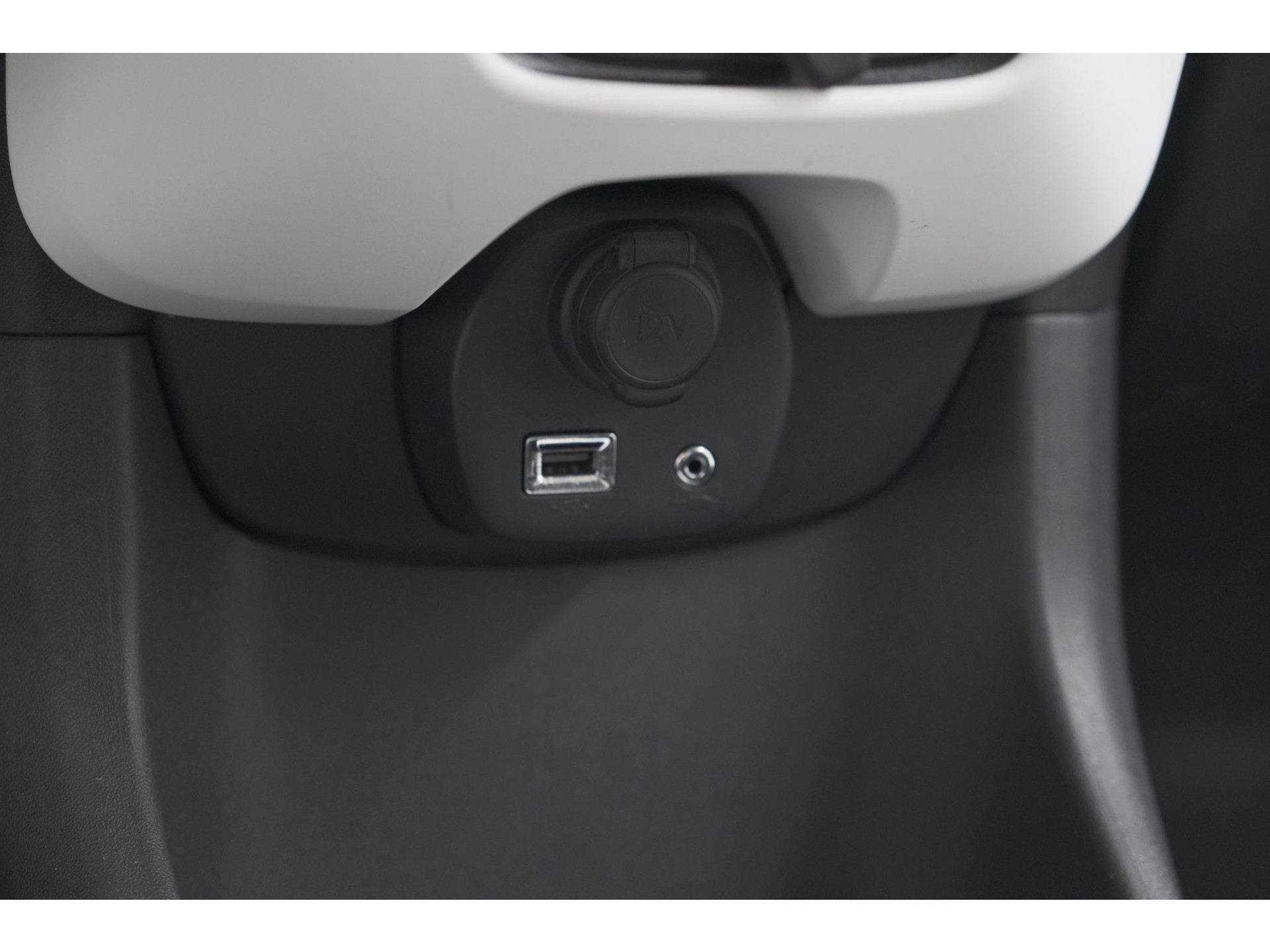 Citroen C1 1.0 VTi Feel | Camera | Apple Carplay | Airco | 5 Deurs