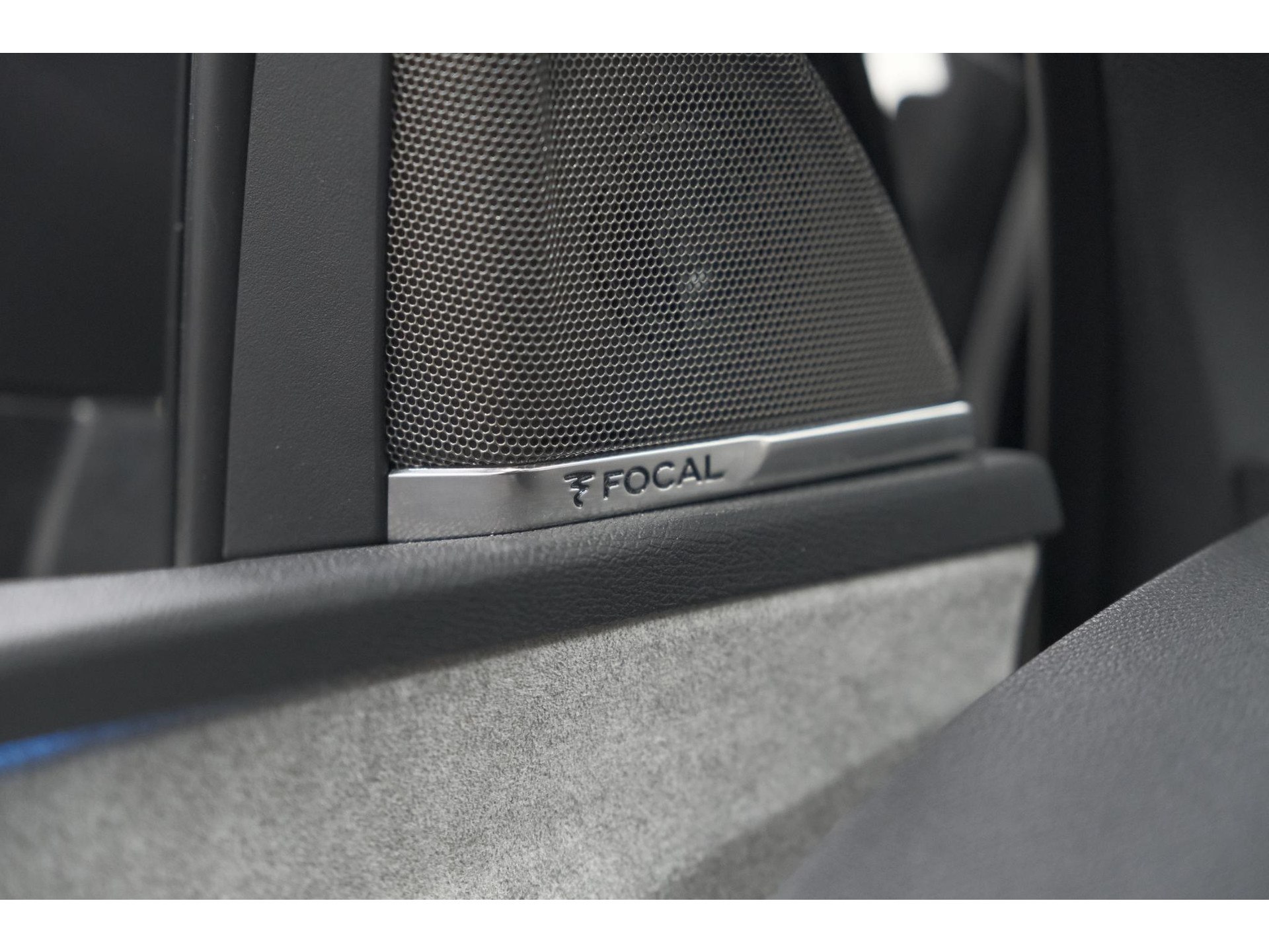 Peugeot 3008 1.2 Hybrid 136 GT | 360 Camera | Adaptieve Cruise Control | Elektronische Kofferklep | Navigatie