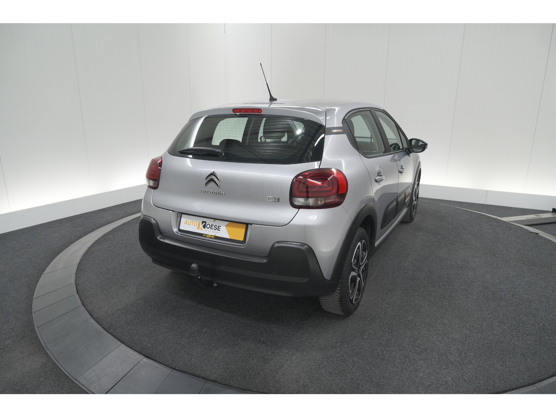 Citroen C3 PureTech 82 C-Series | Trekhaak | Stoelverwarming | Camera | Apple CarPlay