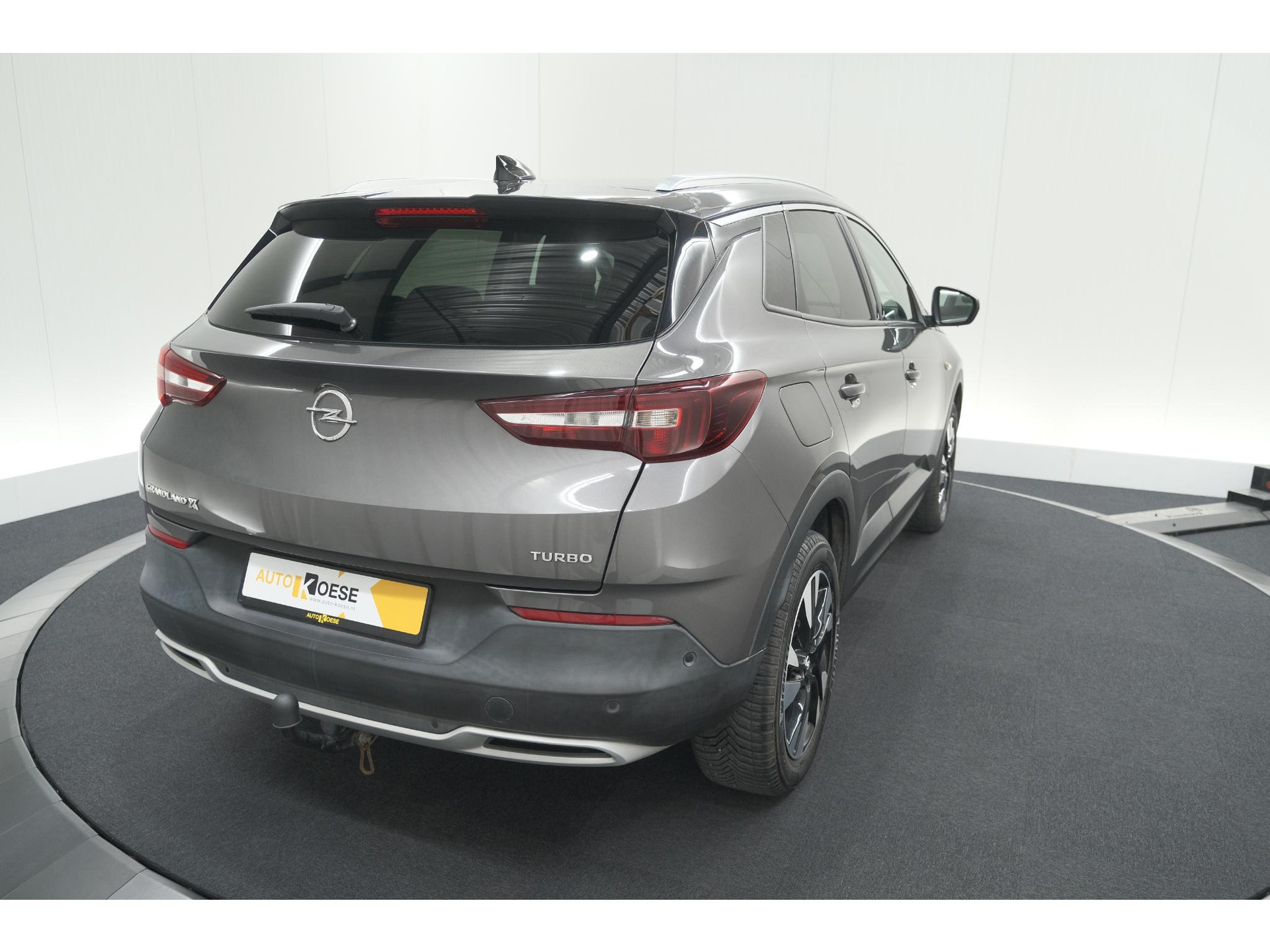 Opel Grandland X Turbo 130 EAT8 Innovation | Trekhaak | Dodehoekdetectie | Apple Carplay | Pack Winter