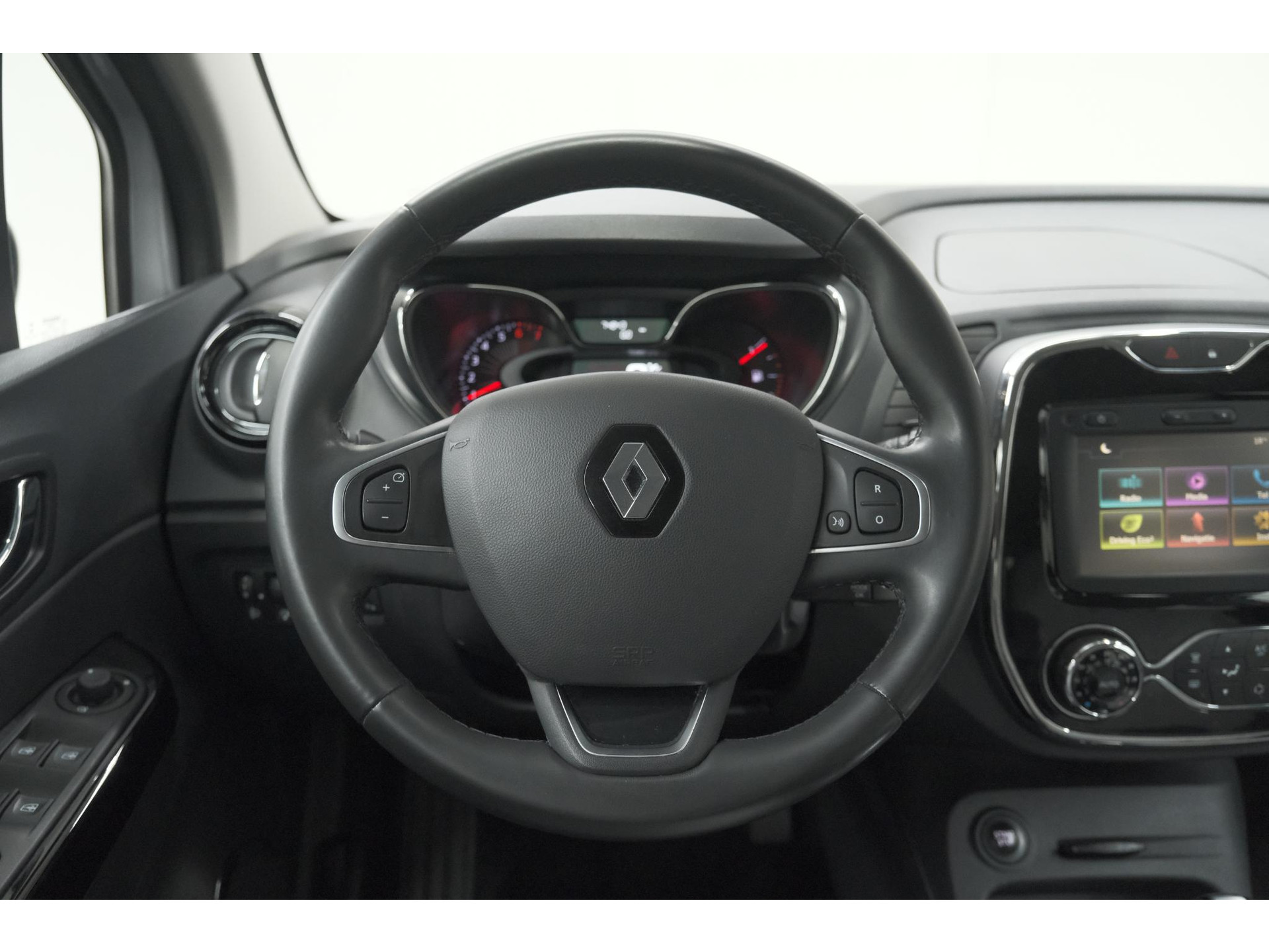 Renault Captur TCe 120 EDC Dynamique | Trekhaak | Camera | Climate Control | Navigatie