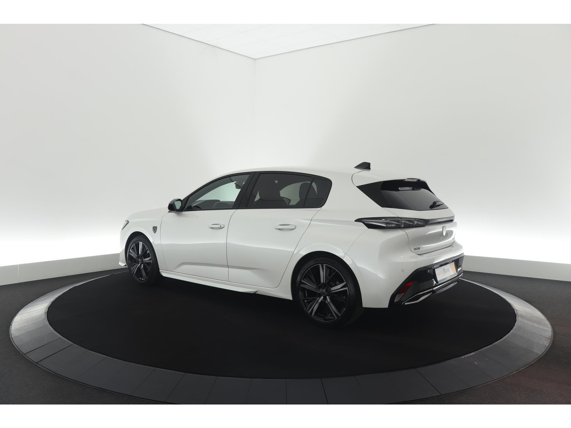 Peugeot 308 PureTech 130 GT Pack Business | Camera | Dodehoekdetectie | Apple Carplay