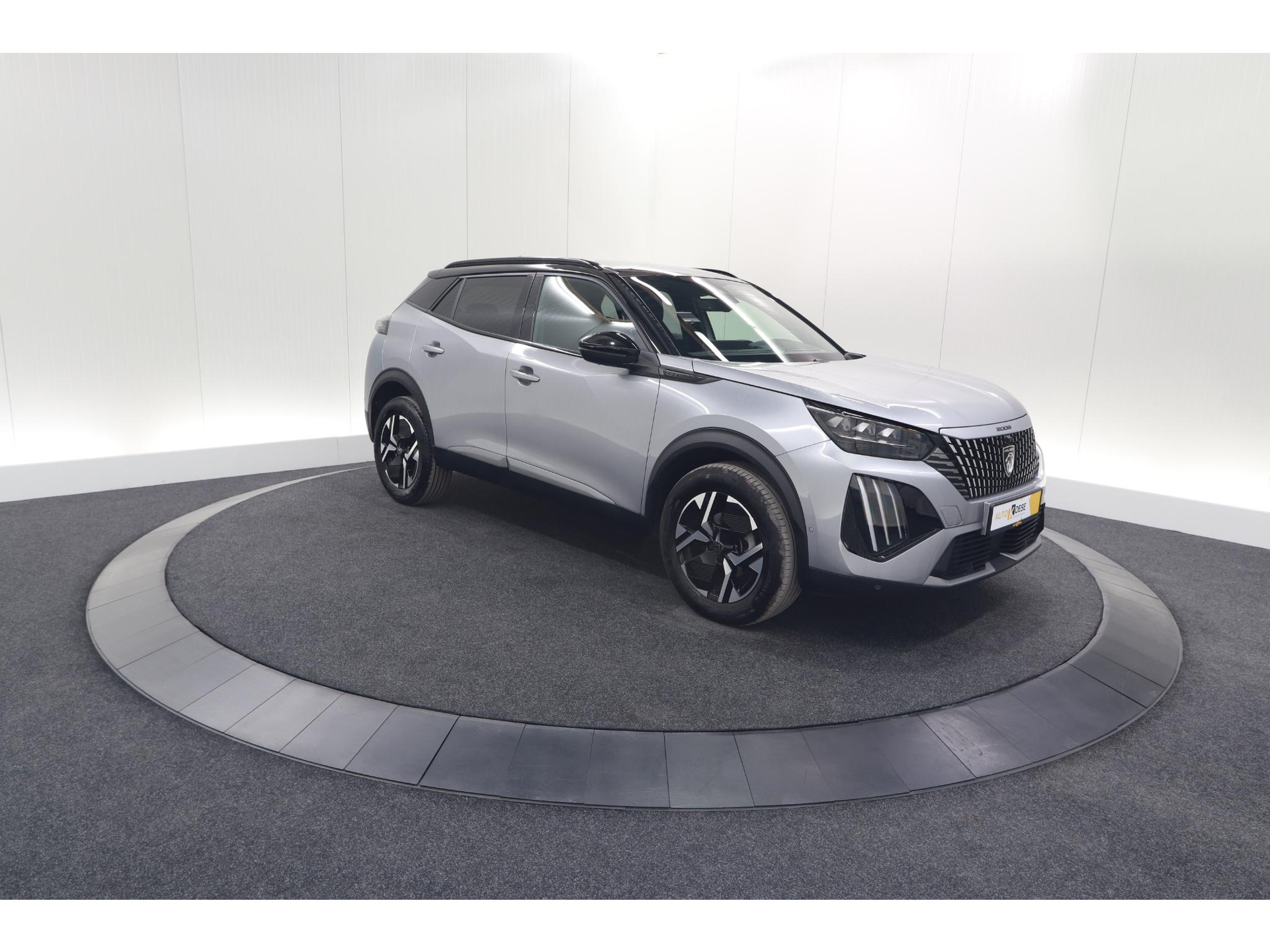 Peugeot 2008 PureTech 130 EAT8 GT | 360 Camera | Stoelmassage | Adaptieve Cruise Control | Dodehoekdetectie