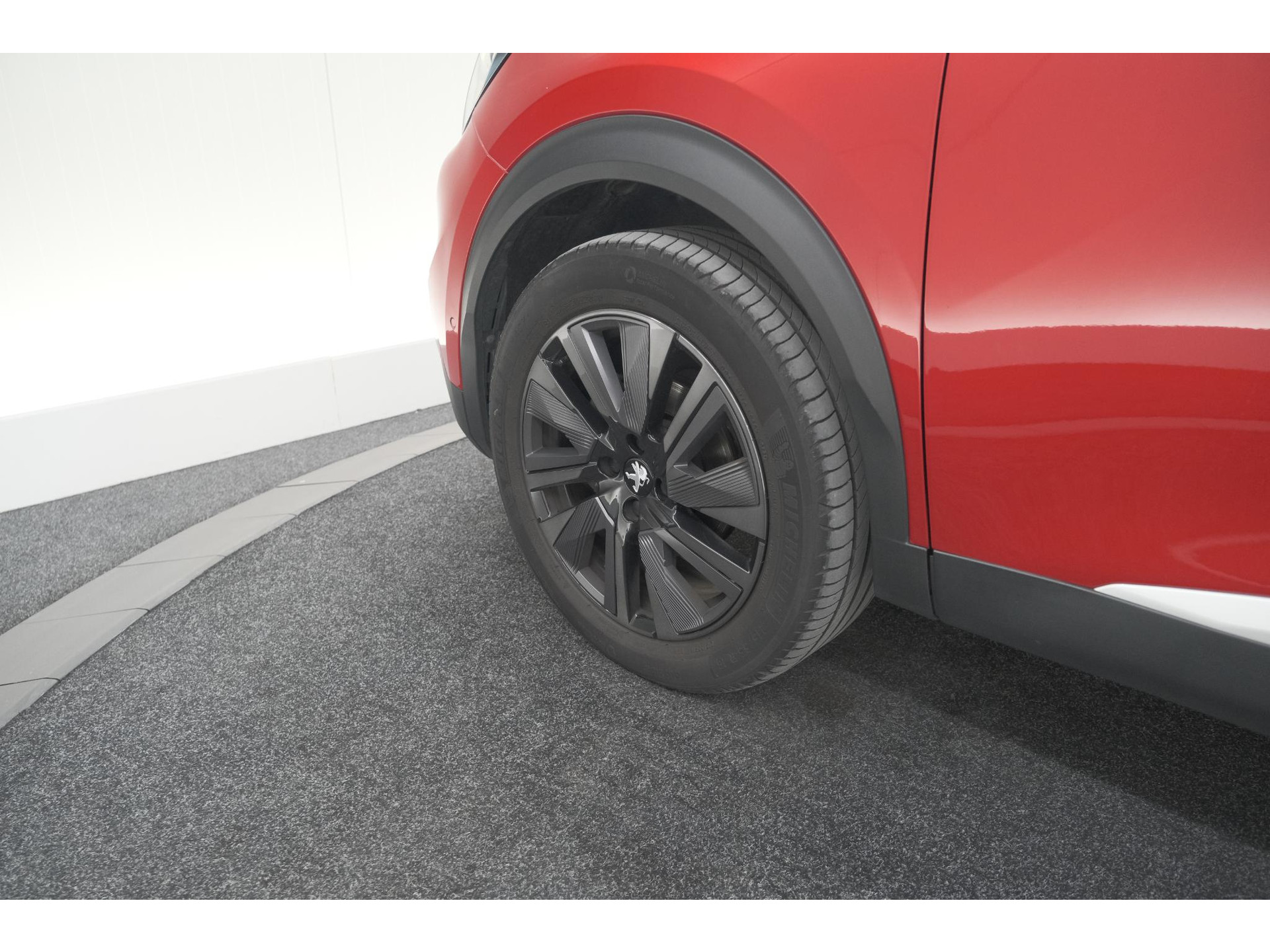 Peugeot 2008 PureTech 130 GT Pack | Panoramadak | Camera | Adaptieve Cruise Control | Stoelverwarming