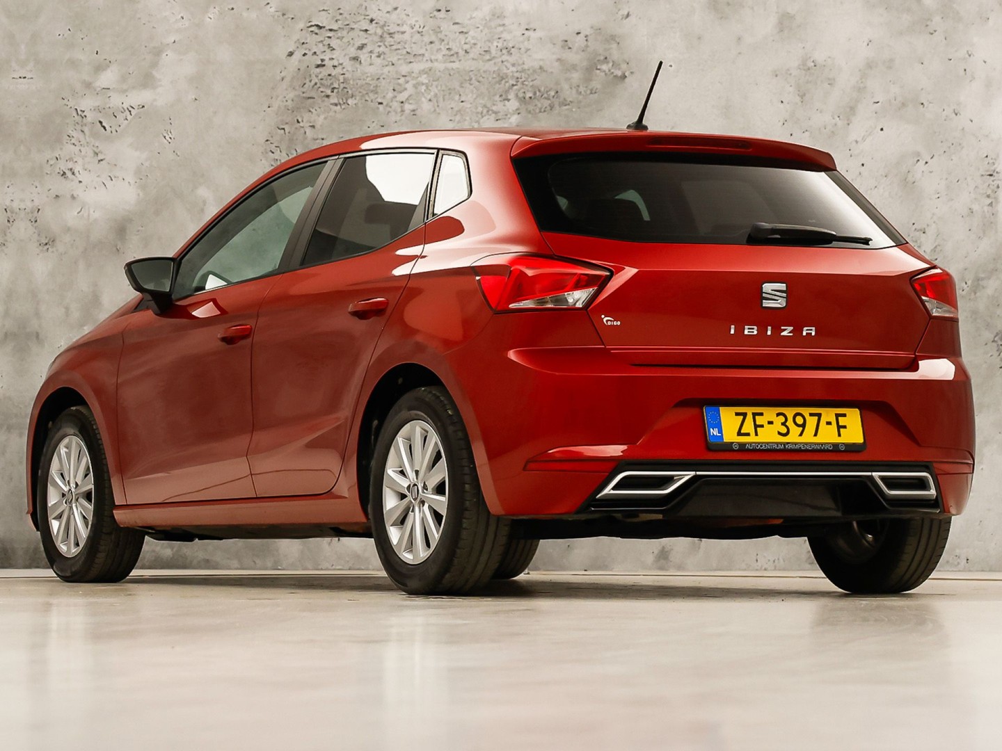 SEAT Ibiza 1.0 Sport (APPLE CARPLAY, GROOT NAVI, CLIMATE, GETINT GLAS, SPORTSTOELEN, LM VELGEN, CRUISE, NIEUWSTAAT)