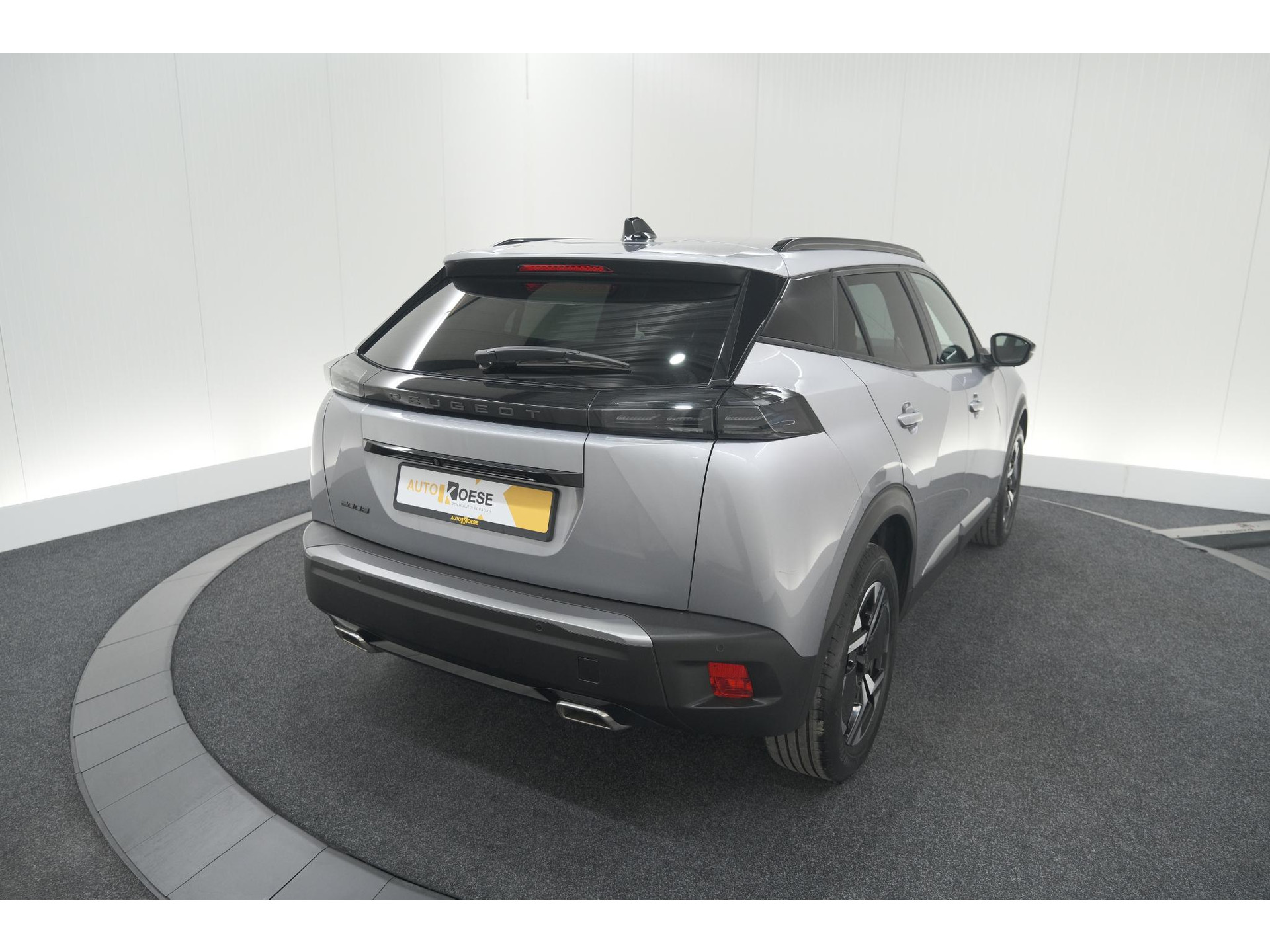 Peugeot 2008 PureTech 130 EAT8 Allure | Camera | Navigatie | Parkeersensoren | Apple Carplay