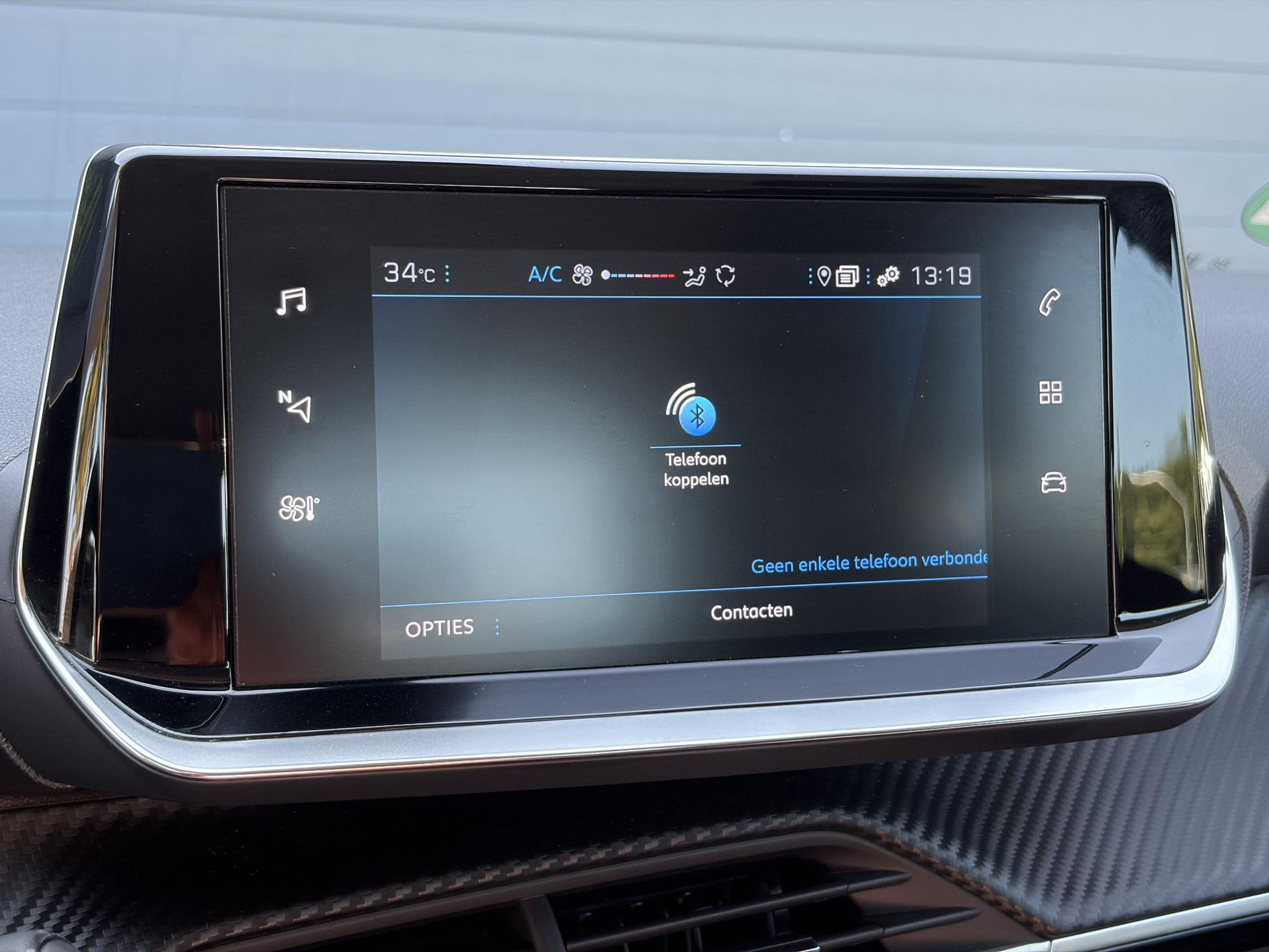 Peugeot 208 1.2 PureTech Blue Lease Active 2e Eigenaar,D-riem vv in 11-2025,Camera,Navi,Carplay,75pk,Clima,Cruise,Rijstrooksensor,Pdc,Lm velgen,N.A.P,Apk tot 11-2027