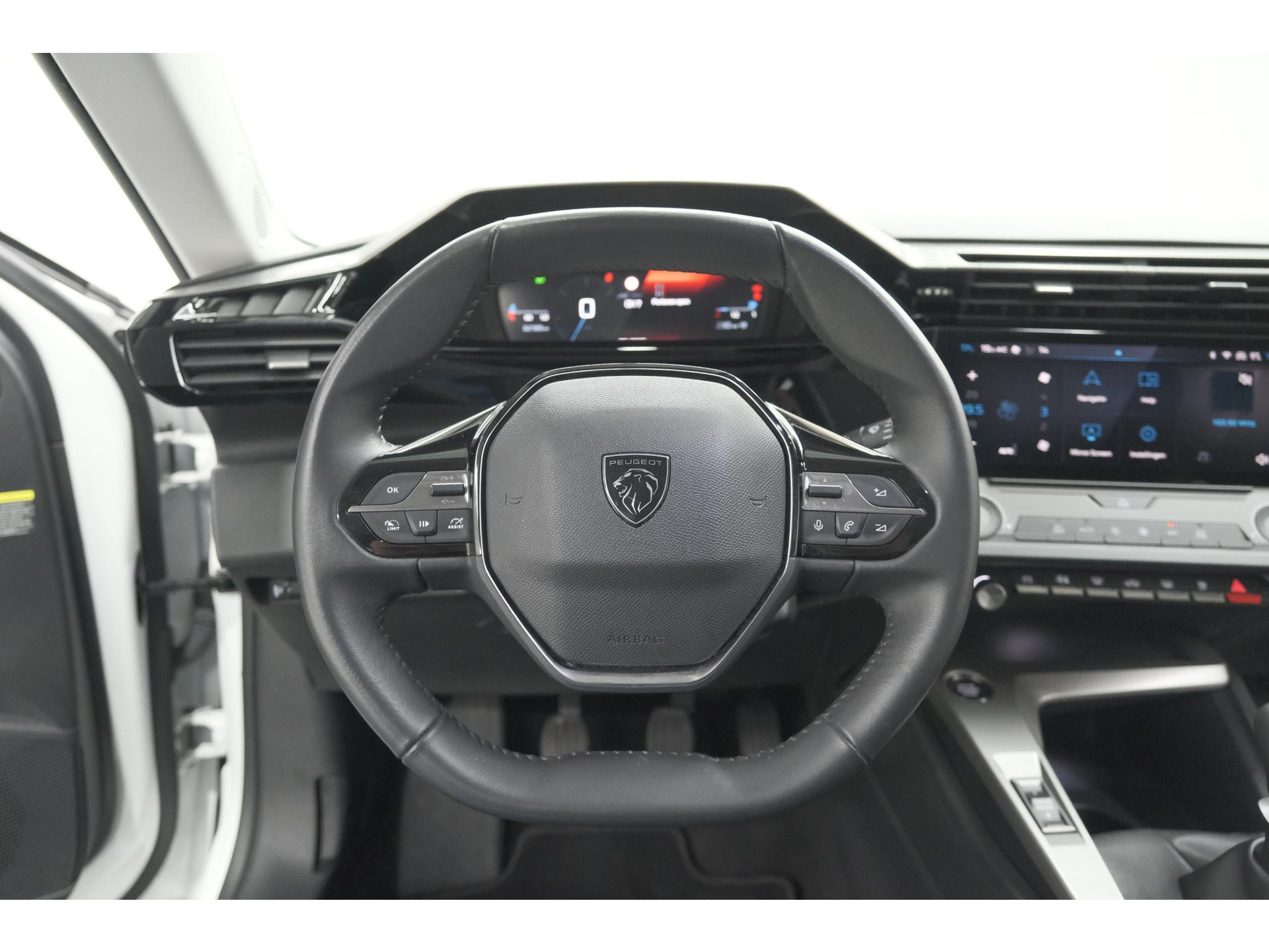 Peugeot 308 PureTech 110 Active Pack Business | Parkeersensoren | Apple Carplay | Navigatie | Cruise Control